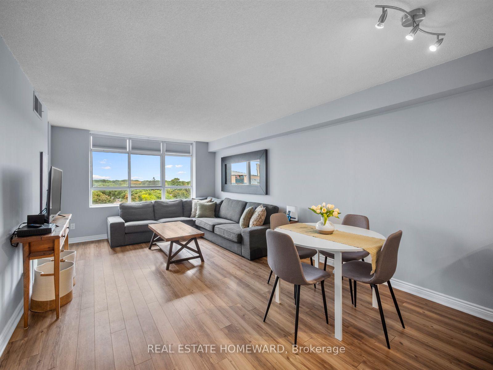 Photo 9 of Unit 815, 1091 Kingston Road, Scarborough, Birchcliffe-Cliffside — HOMEH