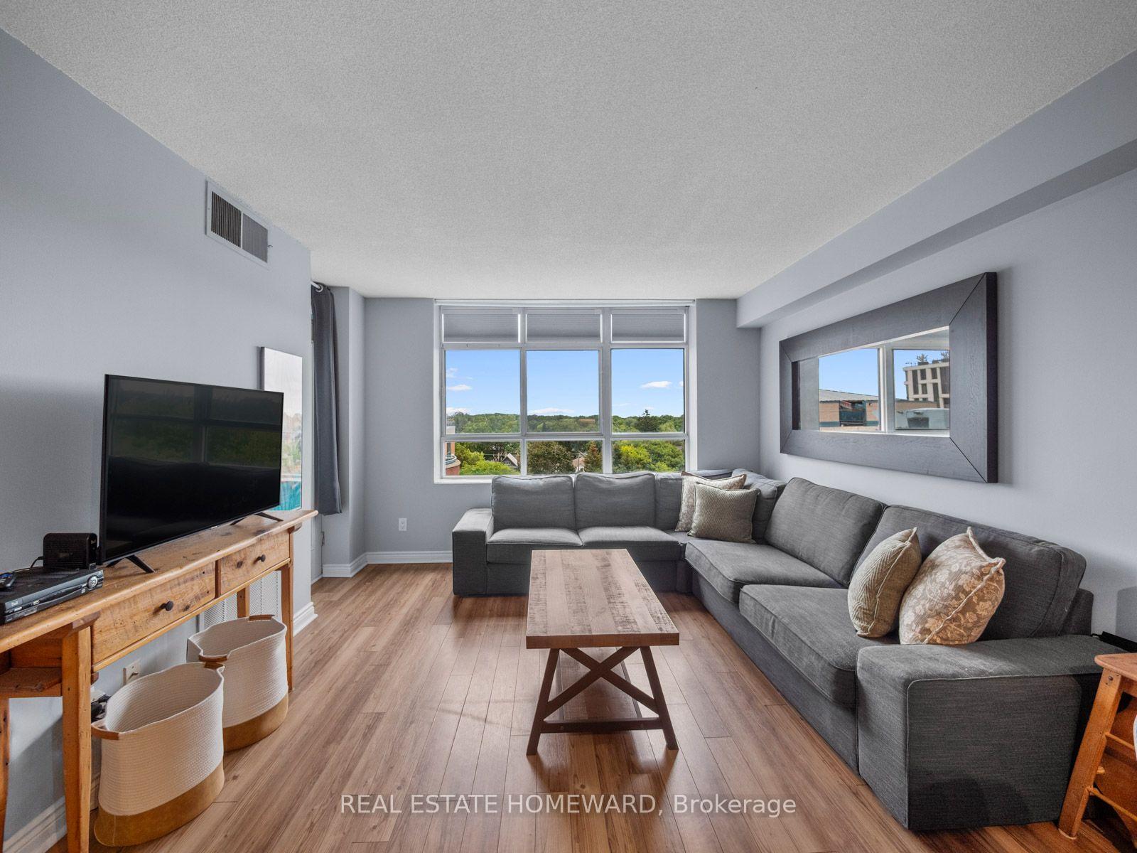 Photo 10 of Unit 815, 1091 Kingston Road, Scarborough, Birchcliffe-Cliffside — HOMEH