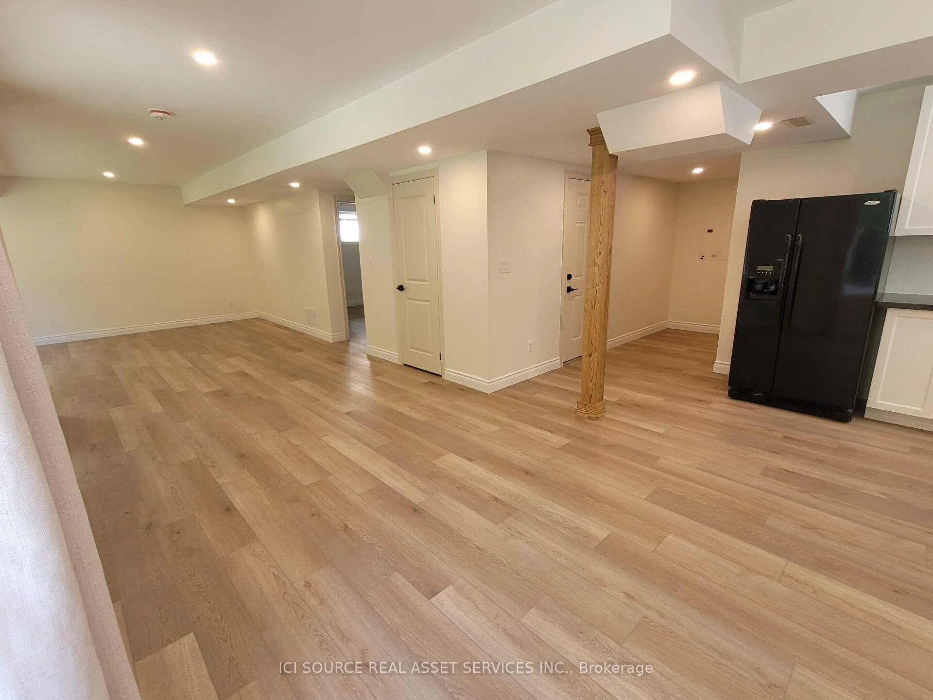 Photo 29 of Unit Lower, 66 White Sands Way, Wasaga Beach — HOMEH
