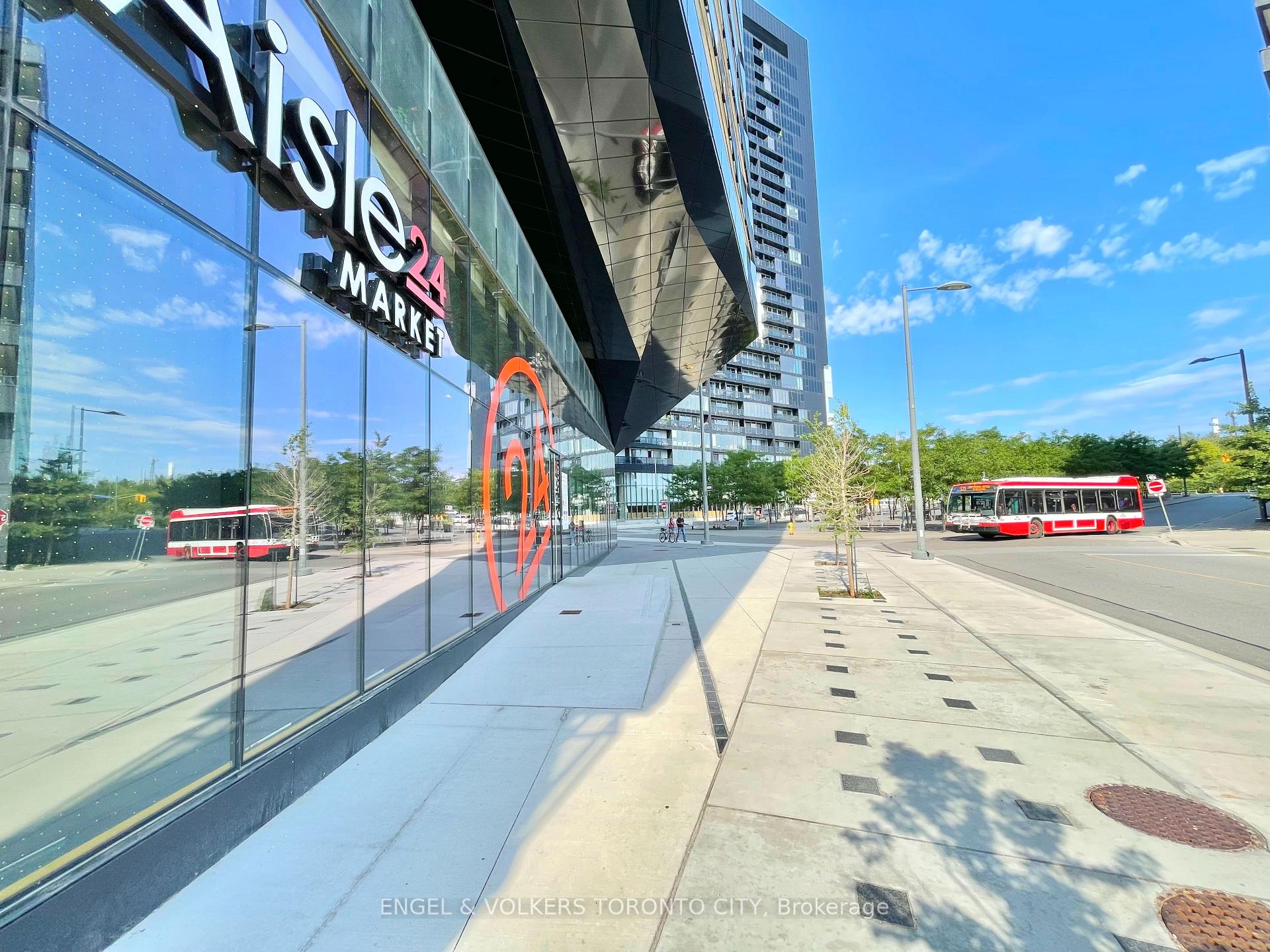 Photo 16 of Unit 1004, 170 Bayview Avenue, Toronto, Waterfront Communities — HOMEH