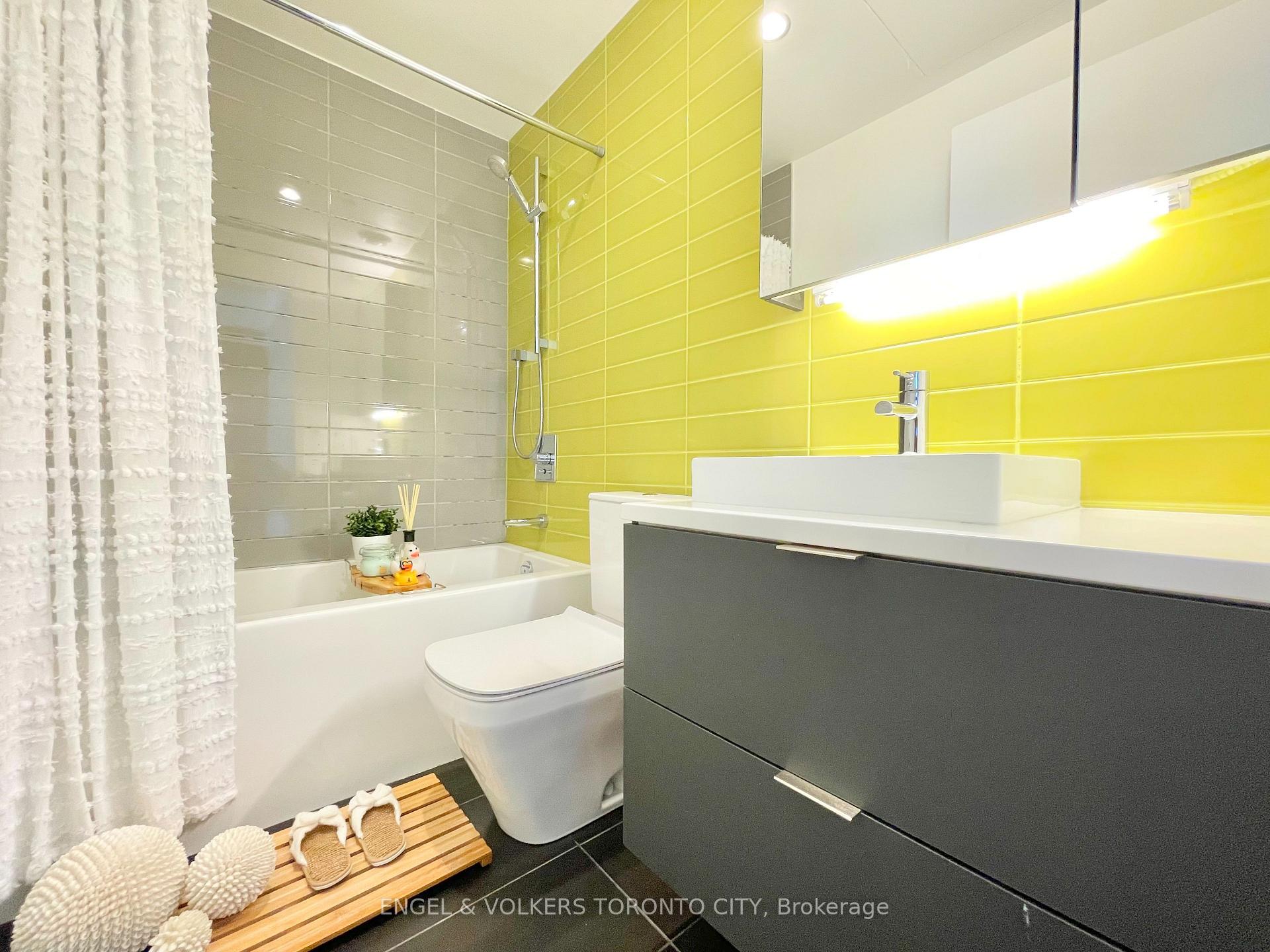 Photo 25 of Unit 1004, 170 Bayview Avenue, Toronto, Waterfront Communities — HOMEH