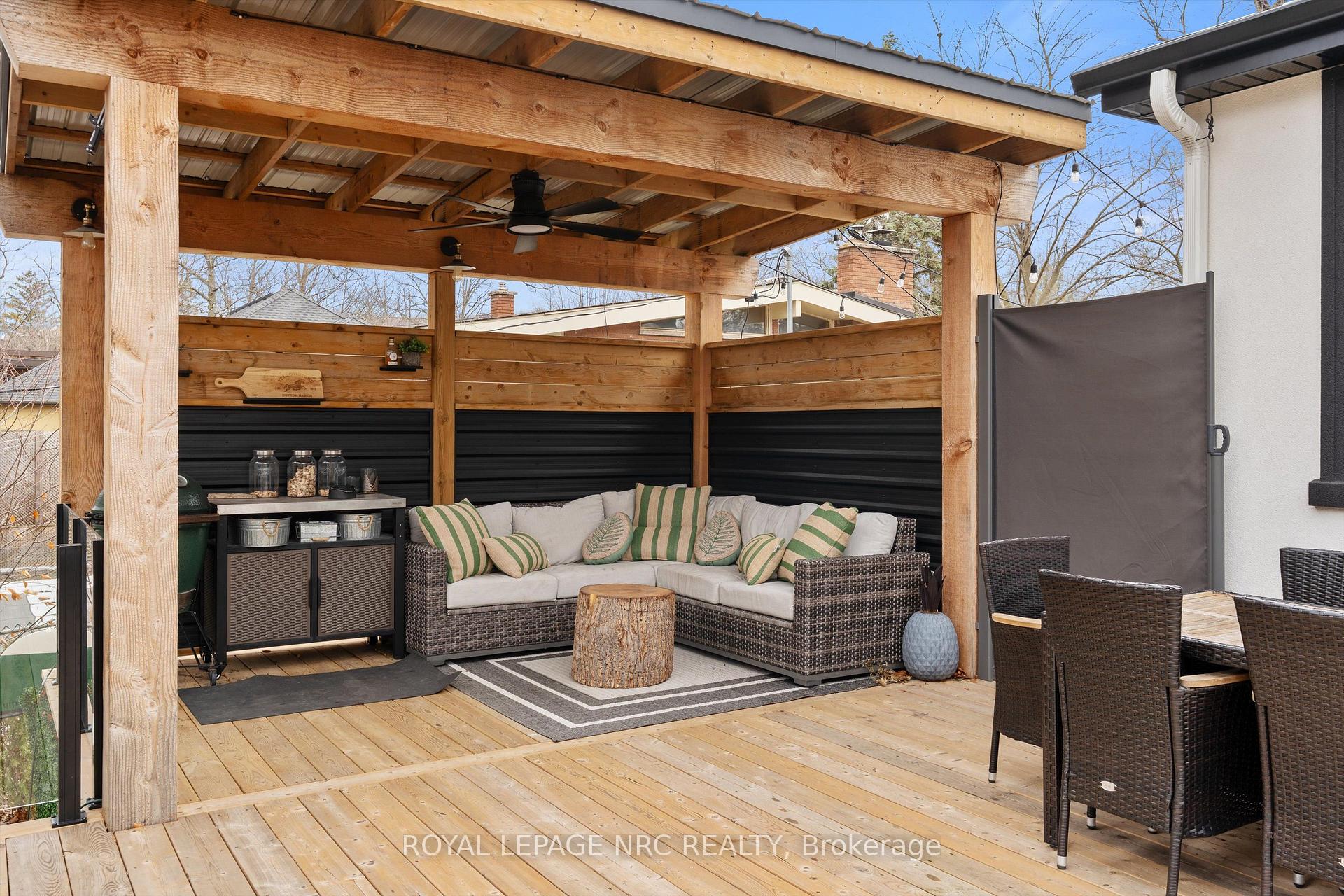 Photo 61 of 1 Briarfield Crescent, St. Catharines, Glendale/Glenridge — HOMEH