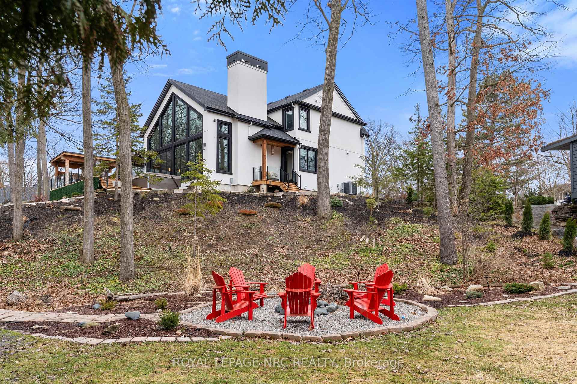 Photo 68 of 1 Briarfield Crescent, St. Catharines, Glendale/Glenridge — HOMEH