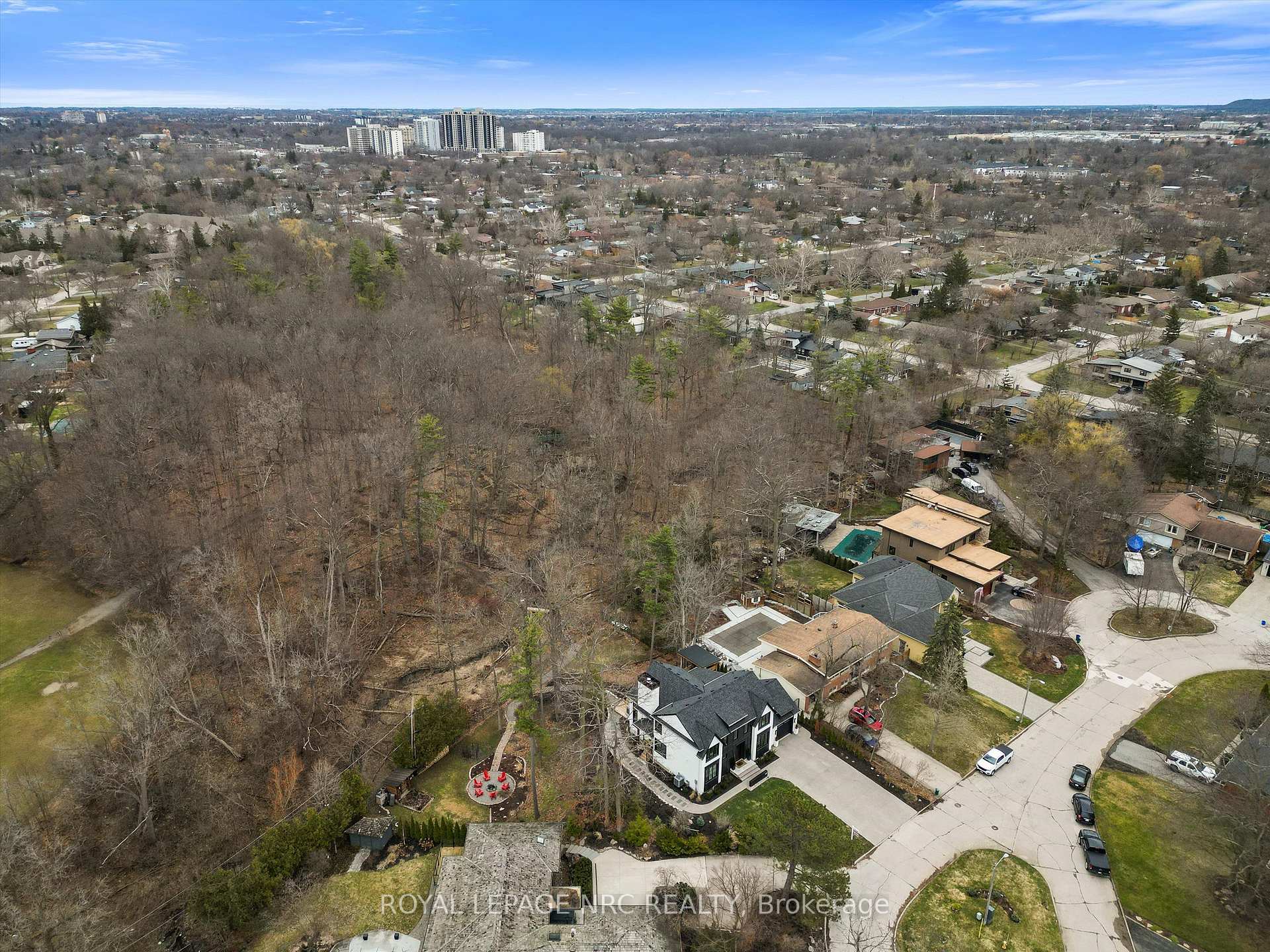 Photo 75 of 1 Briarfield Crescent, St. Catharines, Glendale/Glenridge — HOMEH