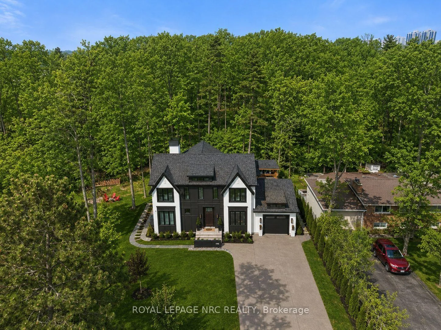 Photo 8 of 1 Briarfield Crescent, St. Catharines, Glendale/Glenridge — HOMEH