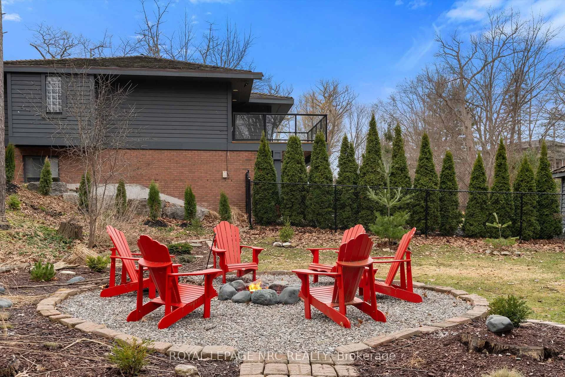 Photo 19 of 1 Briarfield Crescent, St. Catharines, Glendale/Glenridge — HOMEH