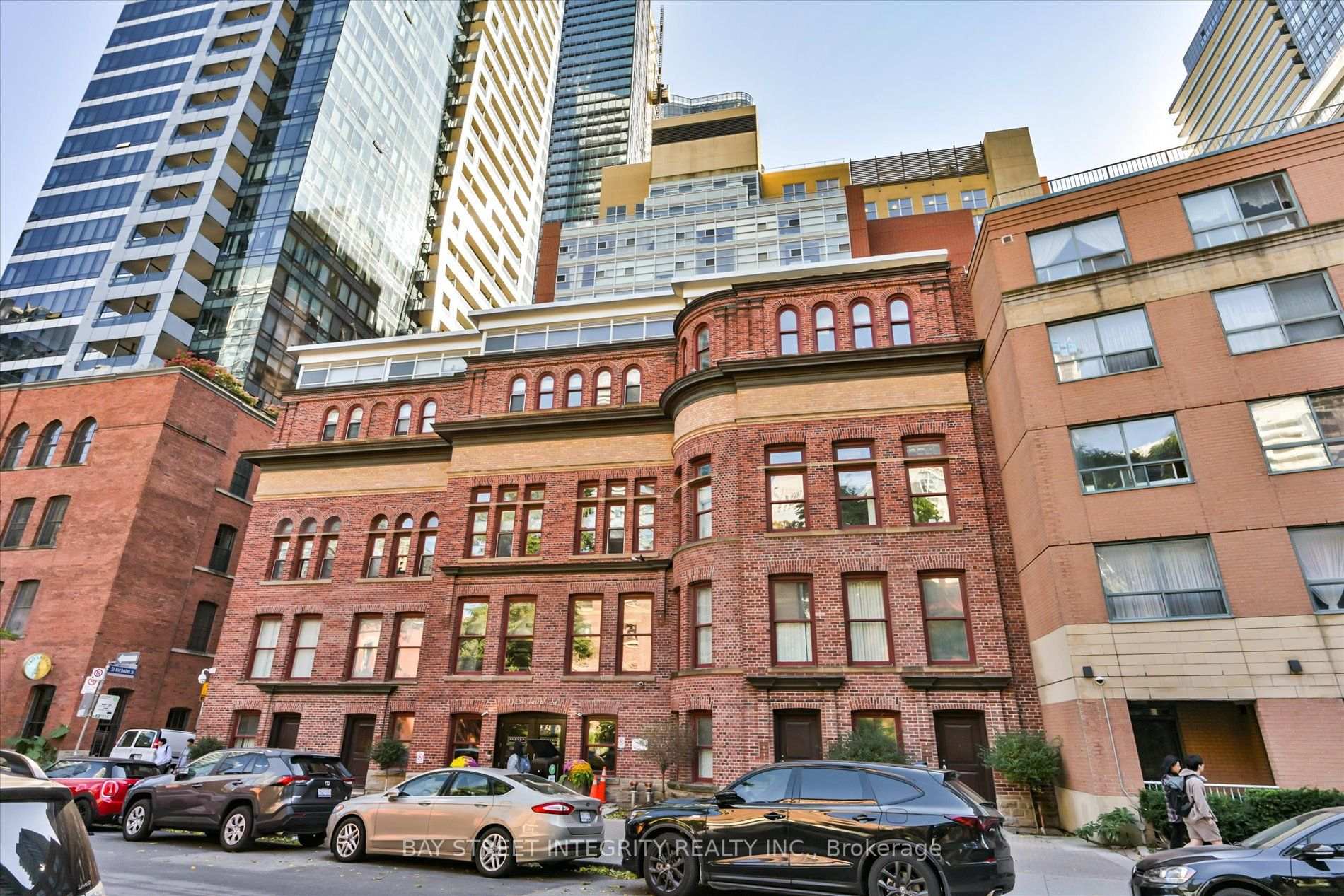 Front of Unit 602, 11 St Joseph Street