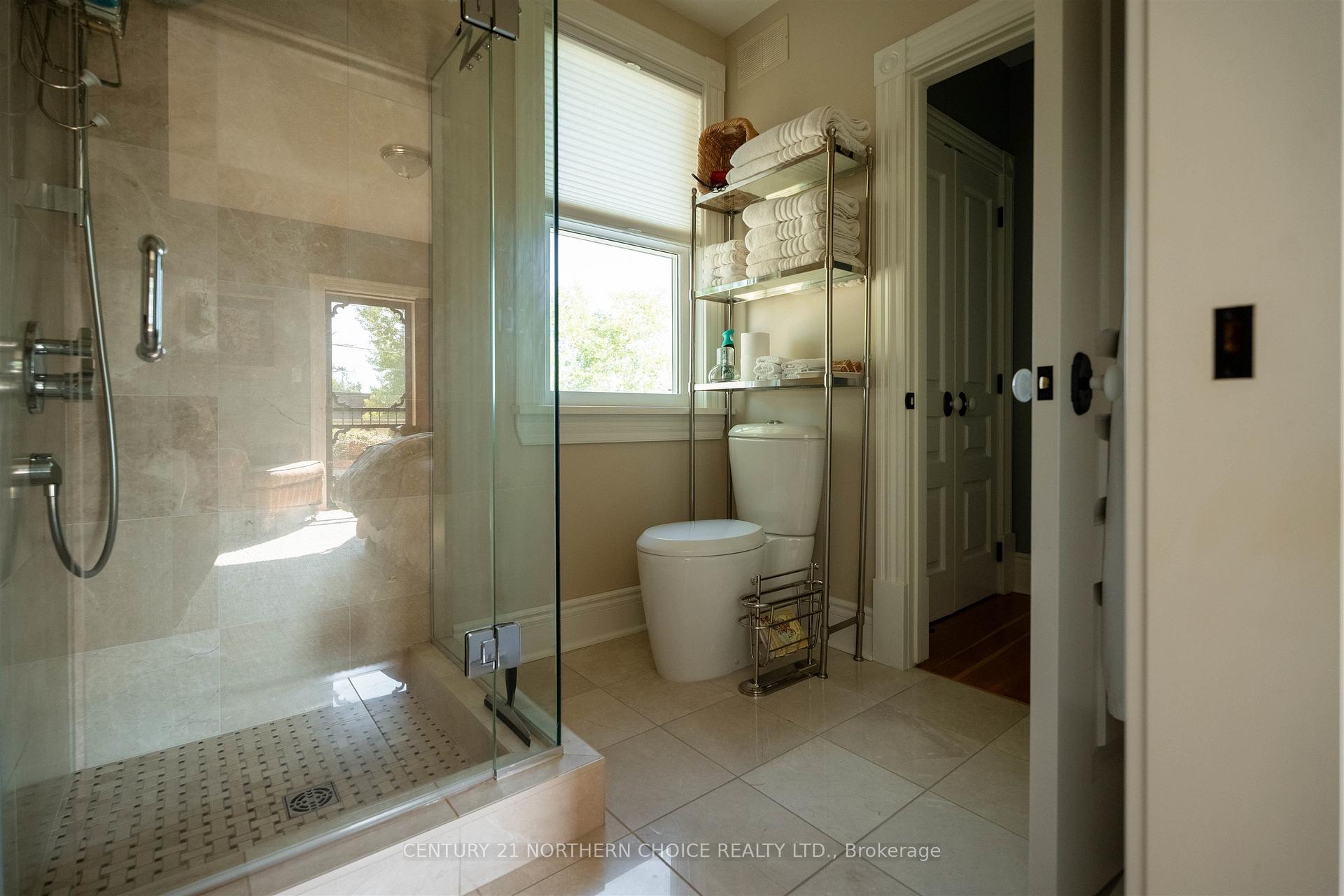 Photo 17 of 108 Ottawa Street, Kenora, Keewatin — HOMEH