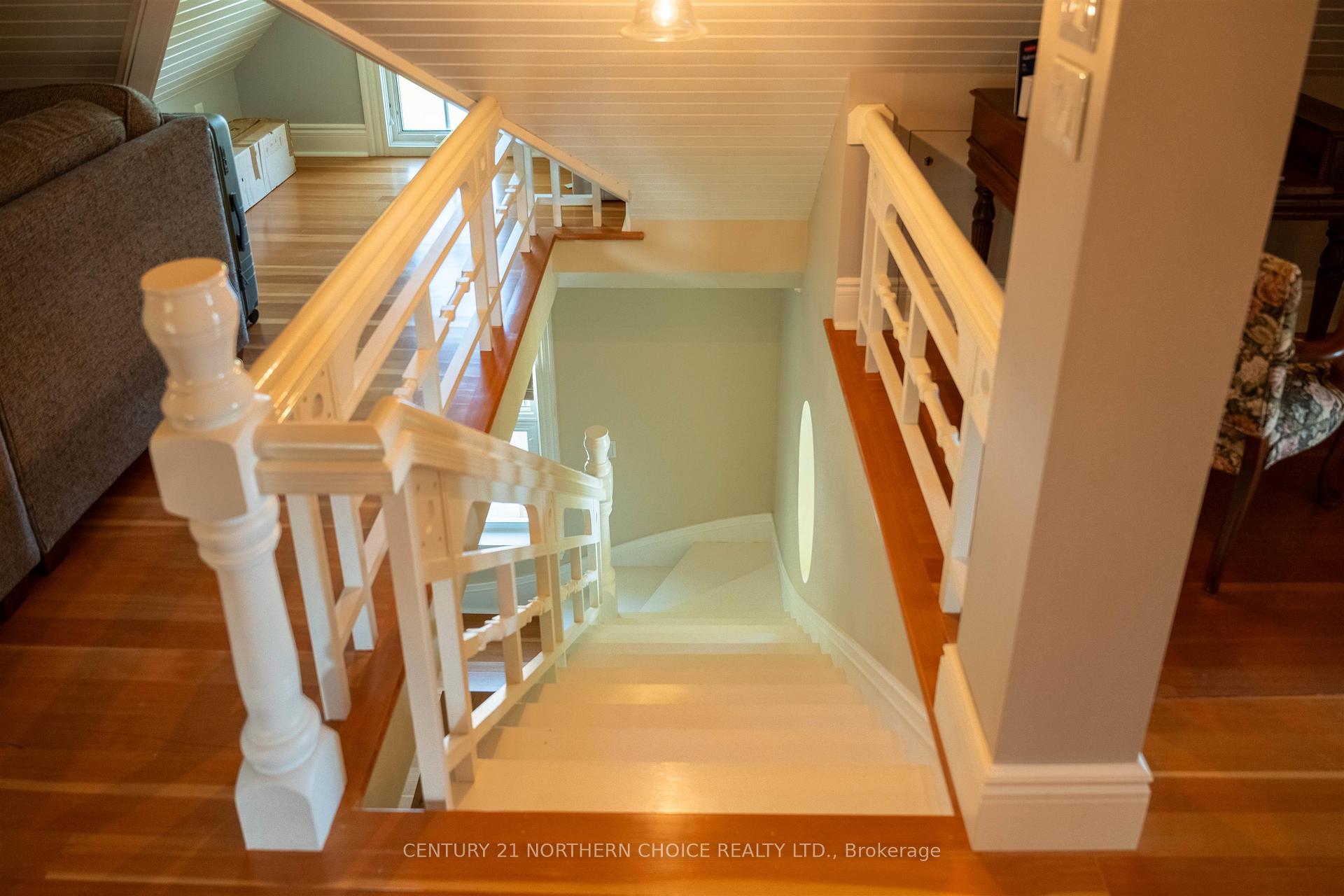 Photo 22 of 108 Ottawa Street, Kenora, Keewatin — HOMEH