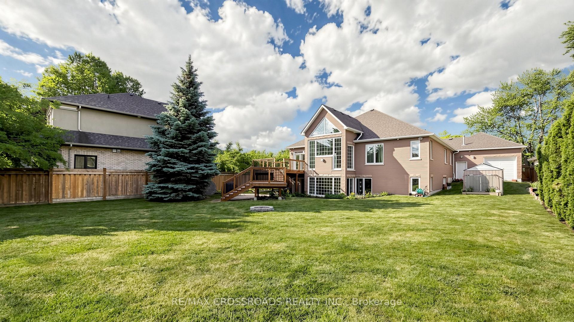 Photo 47 of 3531 Garrard Road, Whitby, Rolling Acres — HOMEH