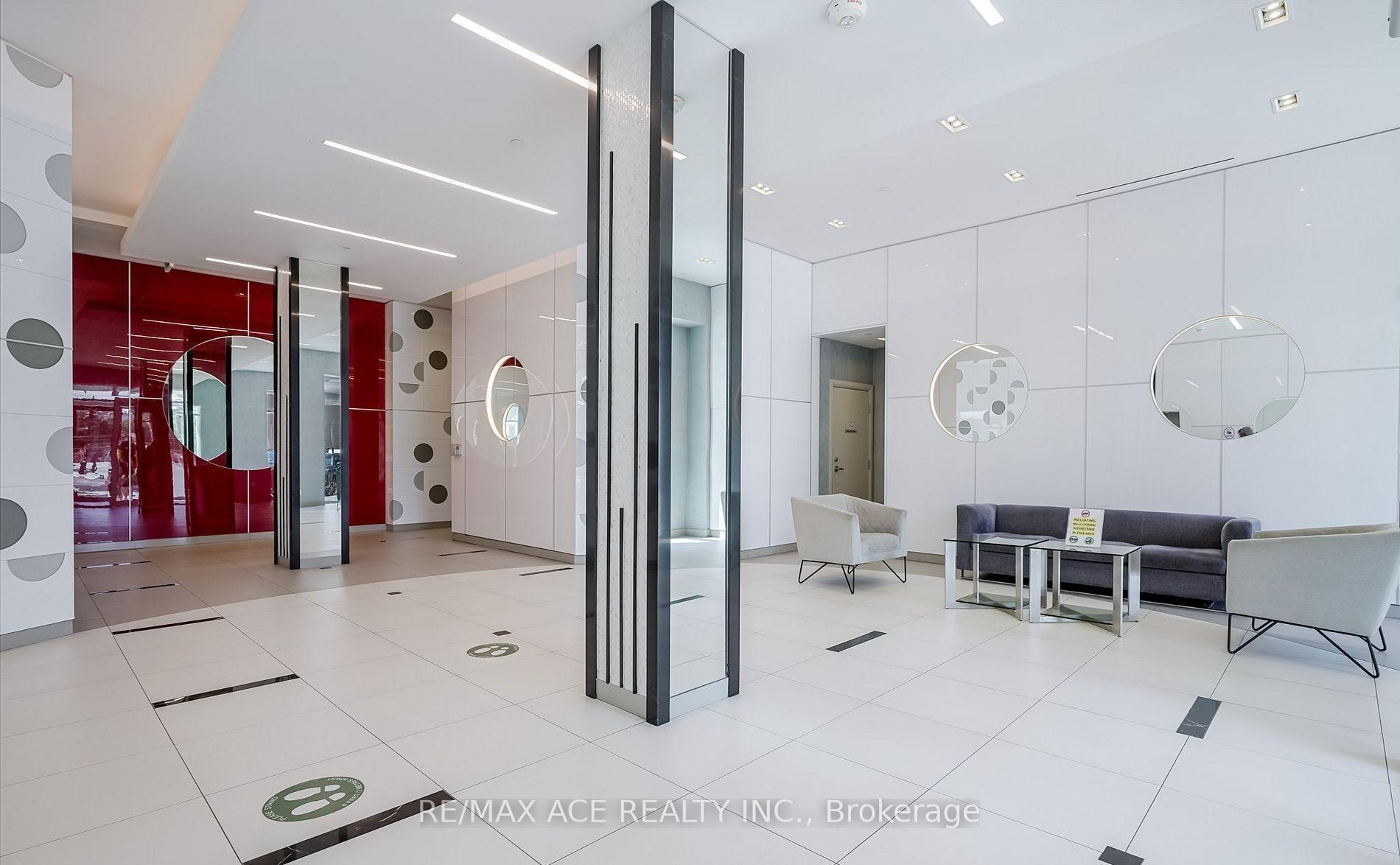 Photo 6 of Unit 310, 30 Meadowglen Place, Scarborough, Woburn — HOMEH