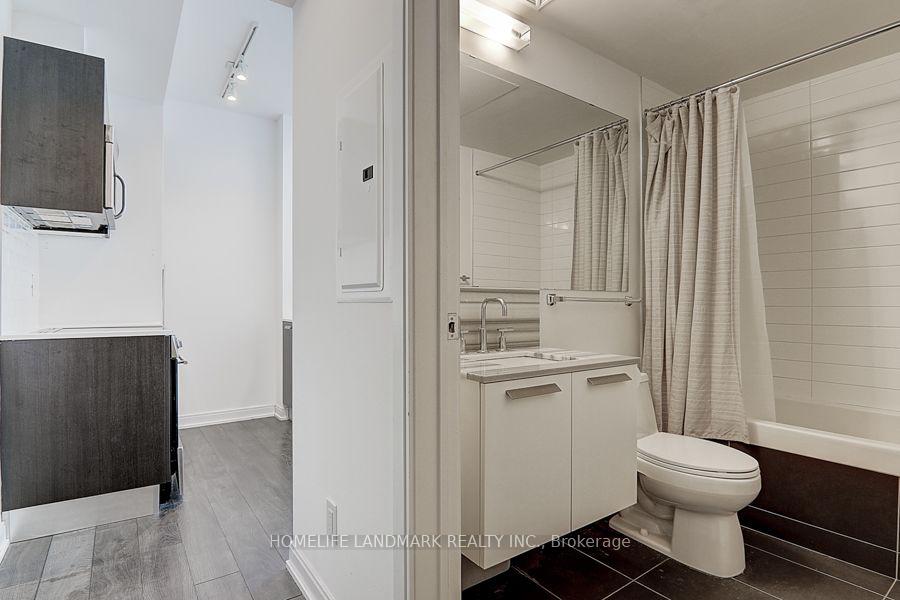 Photo 8 of Unit 2209, 42 Charles Street E, Toronto, Church-Yonge Corridor — HOMEH
