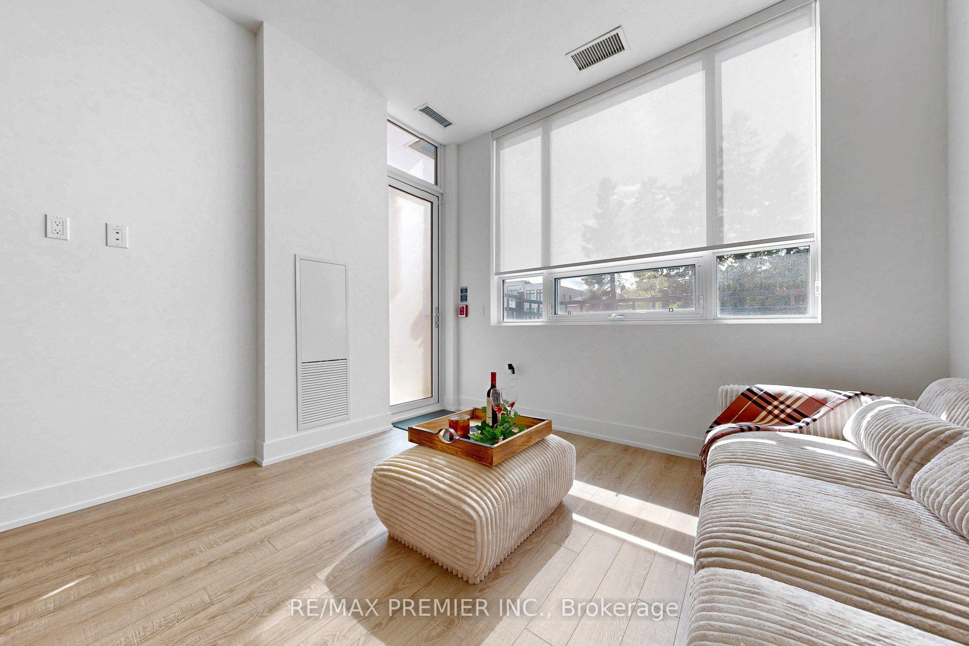 Photo 7 of Unit 113, 2075 King Road, King, King City — HOMEH