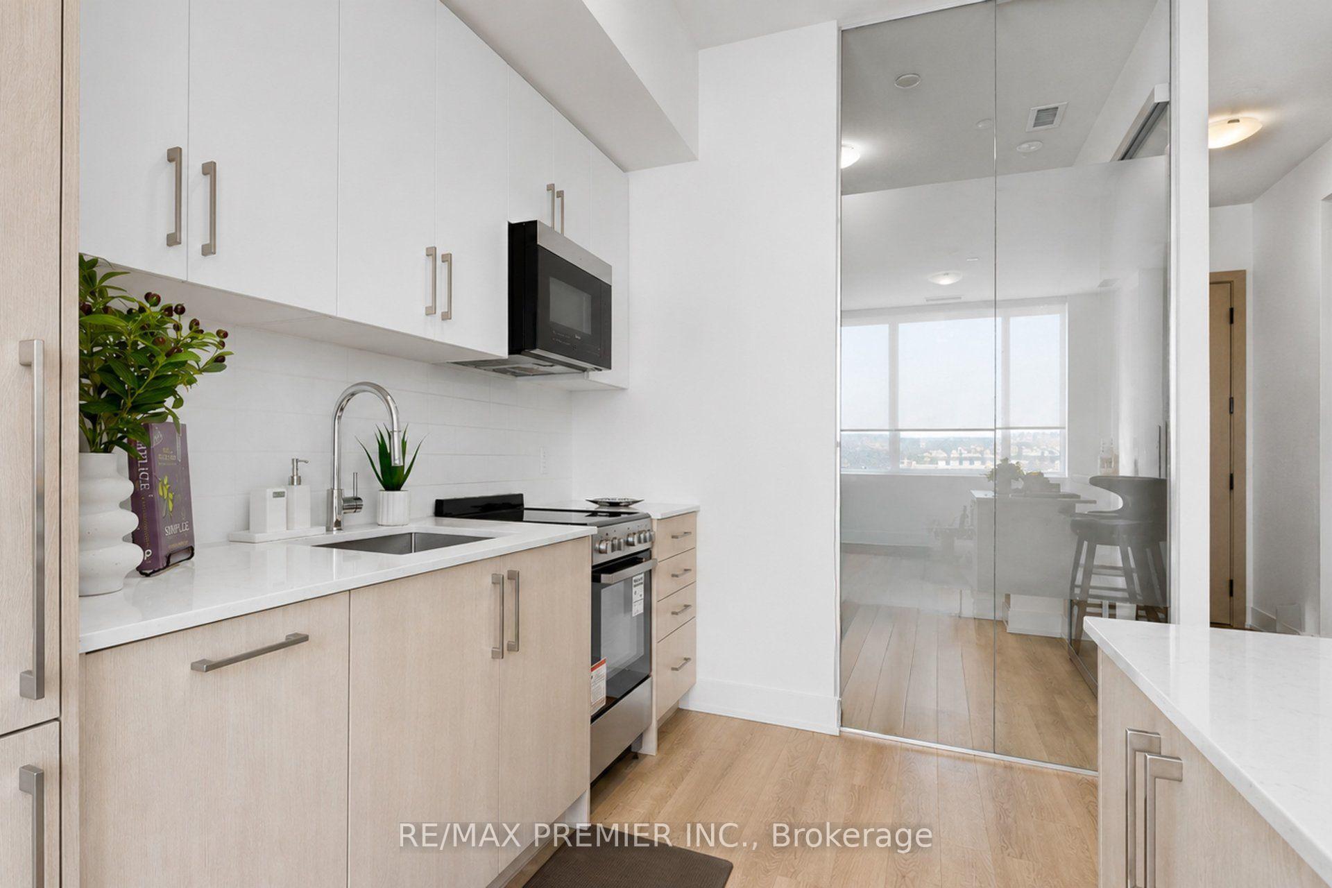 Photo 28 of Unit 113, 2075 King Road, King, King City — HOMEH