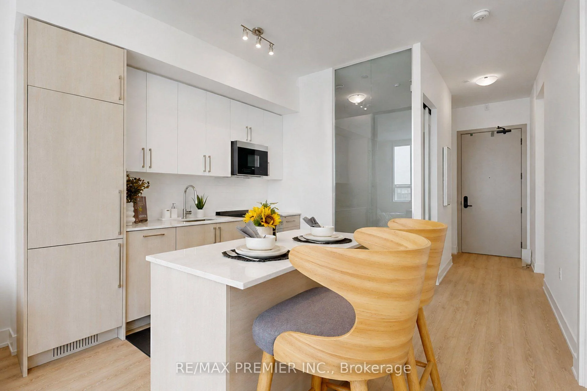 Photo 21 of Unit 113, 2075 King Road, King, King City — HOMEH