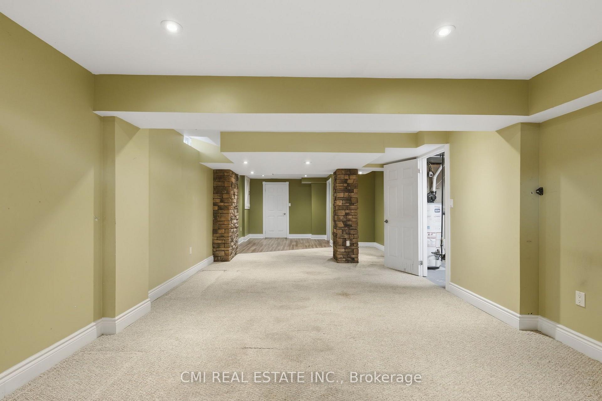 Photo 37 of 42 Honeyman Drive, Clarington, Bowmanville — HOMEH