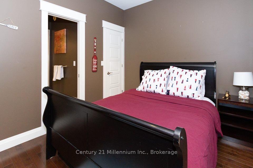 Photo 14 of 72235 Lakeshore Drive, R.R. #1, Bluewater, Hay — HOMEH