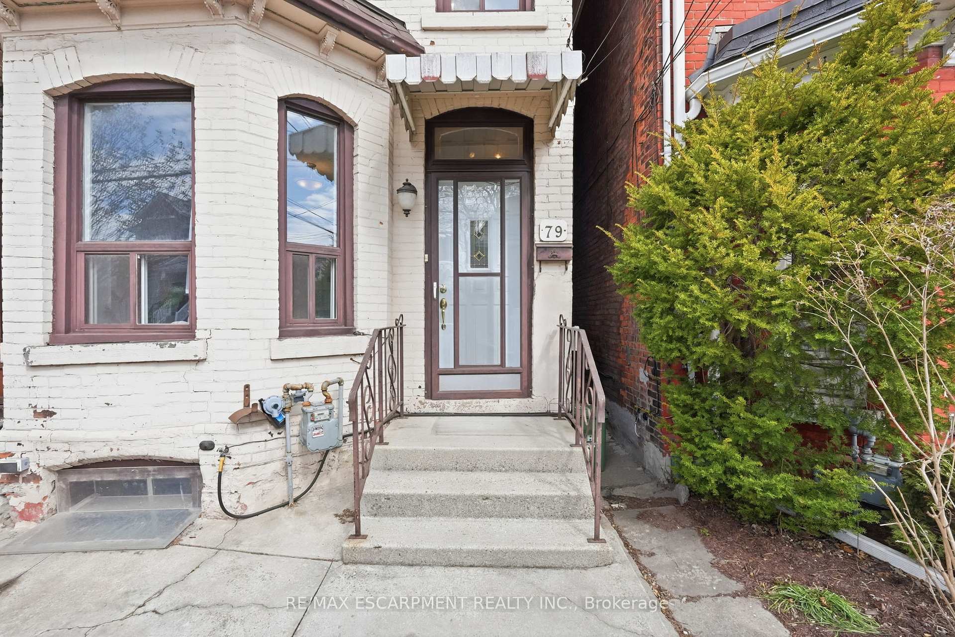 Photo 3 of 79 Murray Street E, Hamilton, Beasley — HOMEH