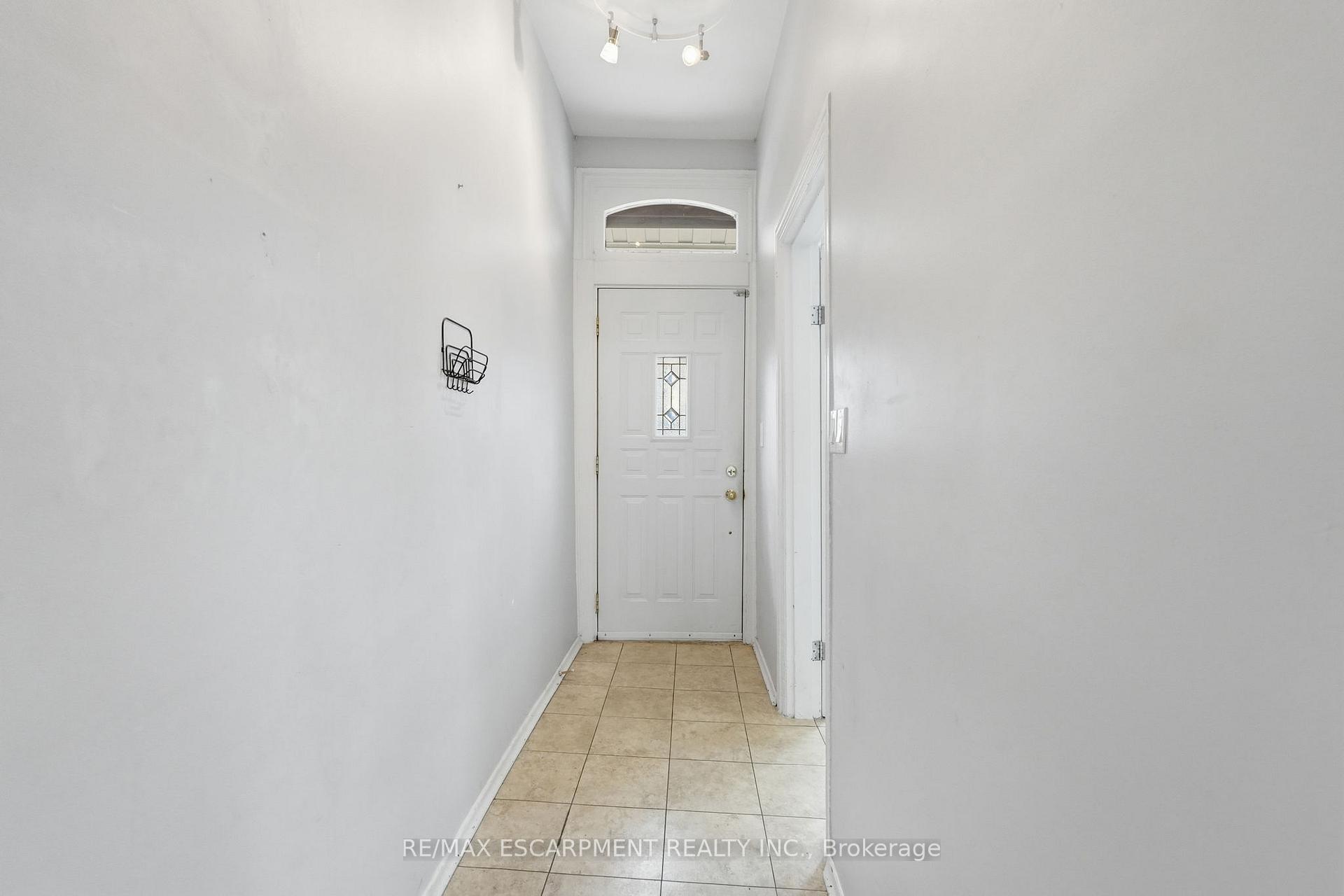 Photo 4 of 79 Murray Street E, Hamilton, Beasley — HOMEH