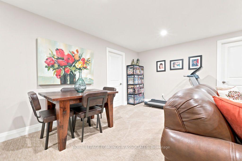 Photo 28 of 10 Noble Crescent, Petawawa, Petawawa — HOMEH