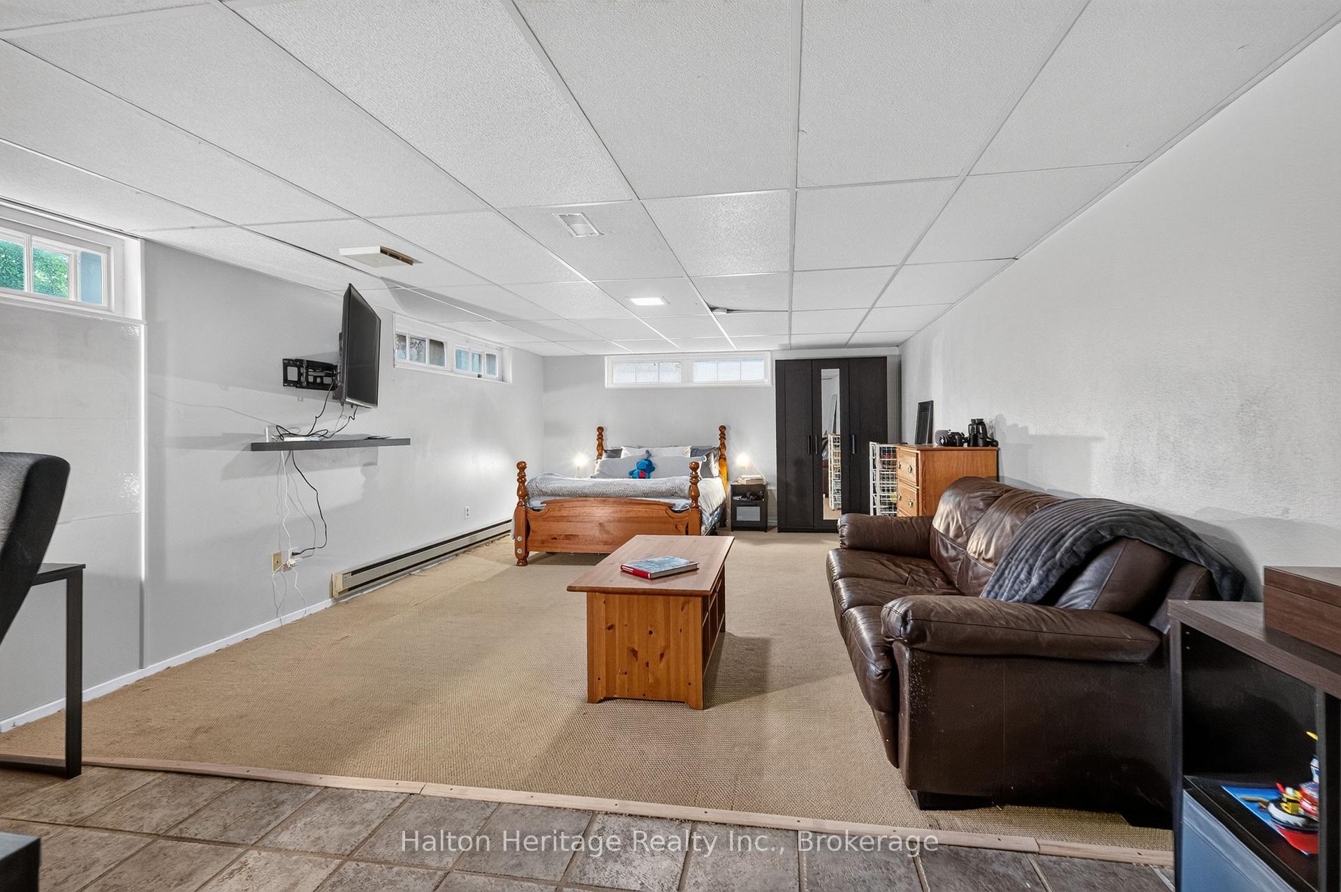 Photo 30 of 9 Strathearn Avenue, Grimsby, Grimsby East — HOMEH