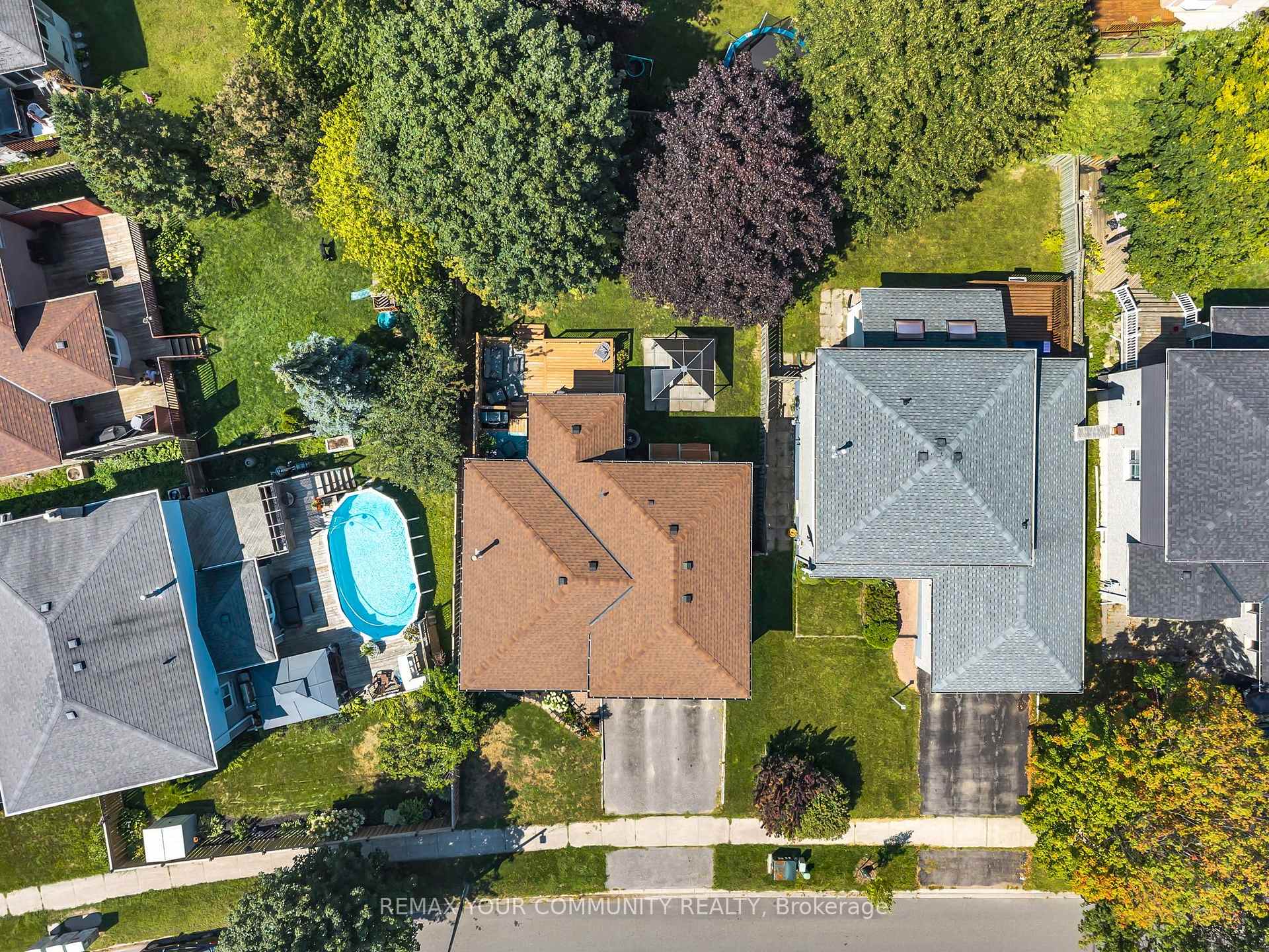 Photo 44 of 192 Biscayne Boulevard, Georgina, Keswick South — HOMEH