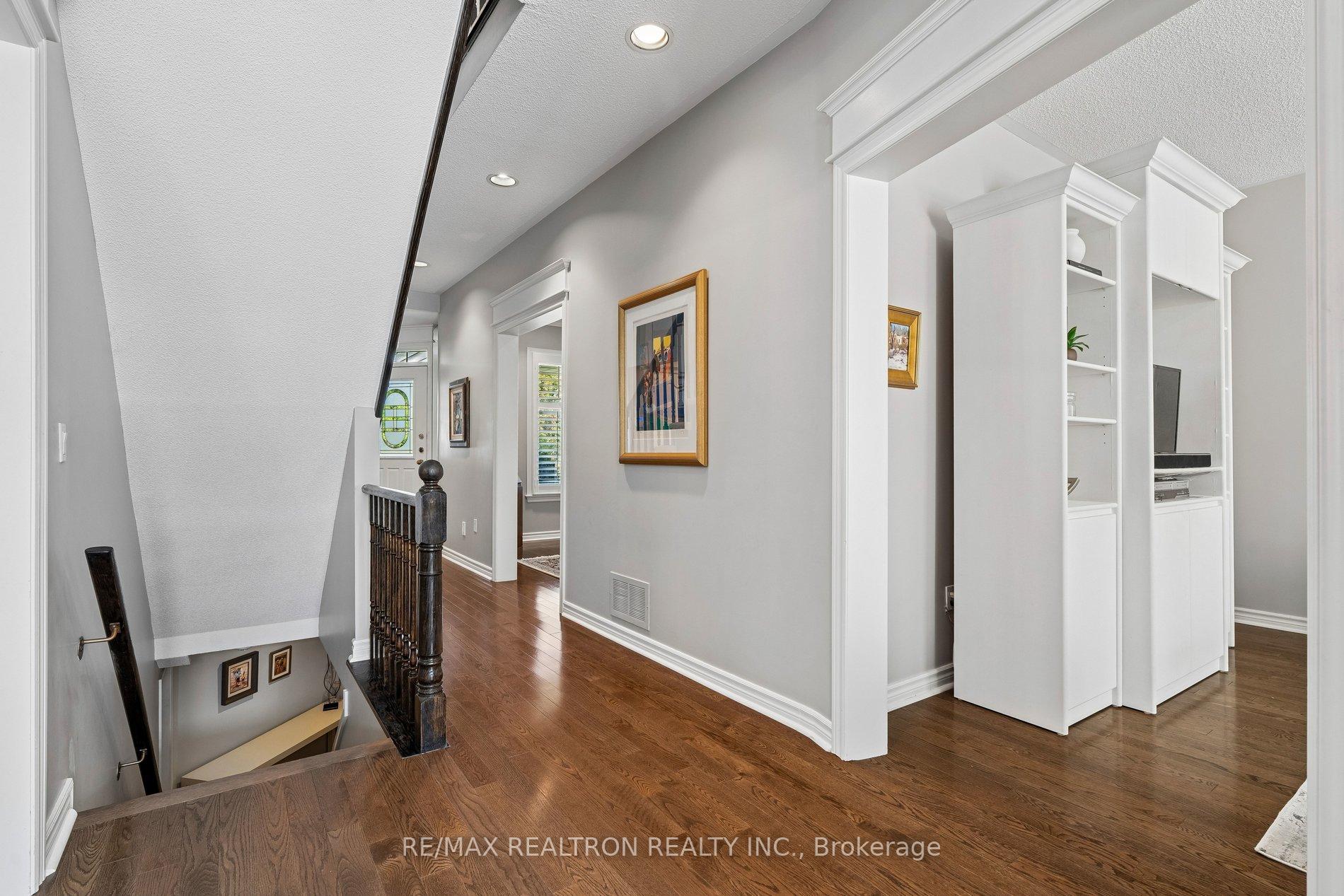 Photo 11 of 76 Ventura Way, Vaughan, Beverley Glen — HOMEH