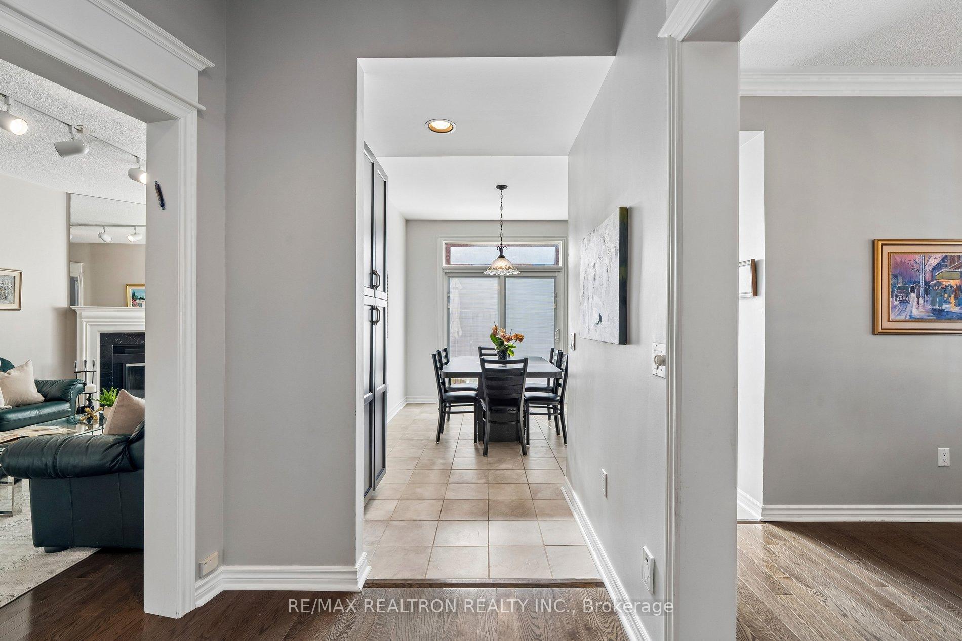 Photo 16 of 76 Ventura Way, Vaughan, Beverley Glen — HOMEH