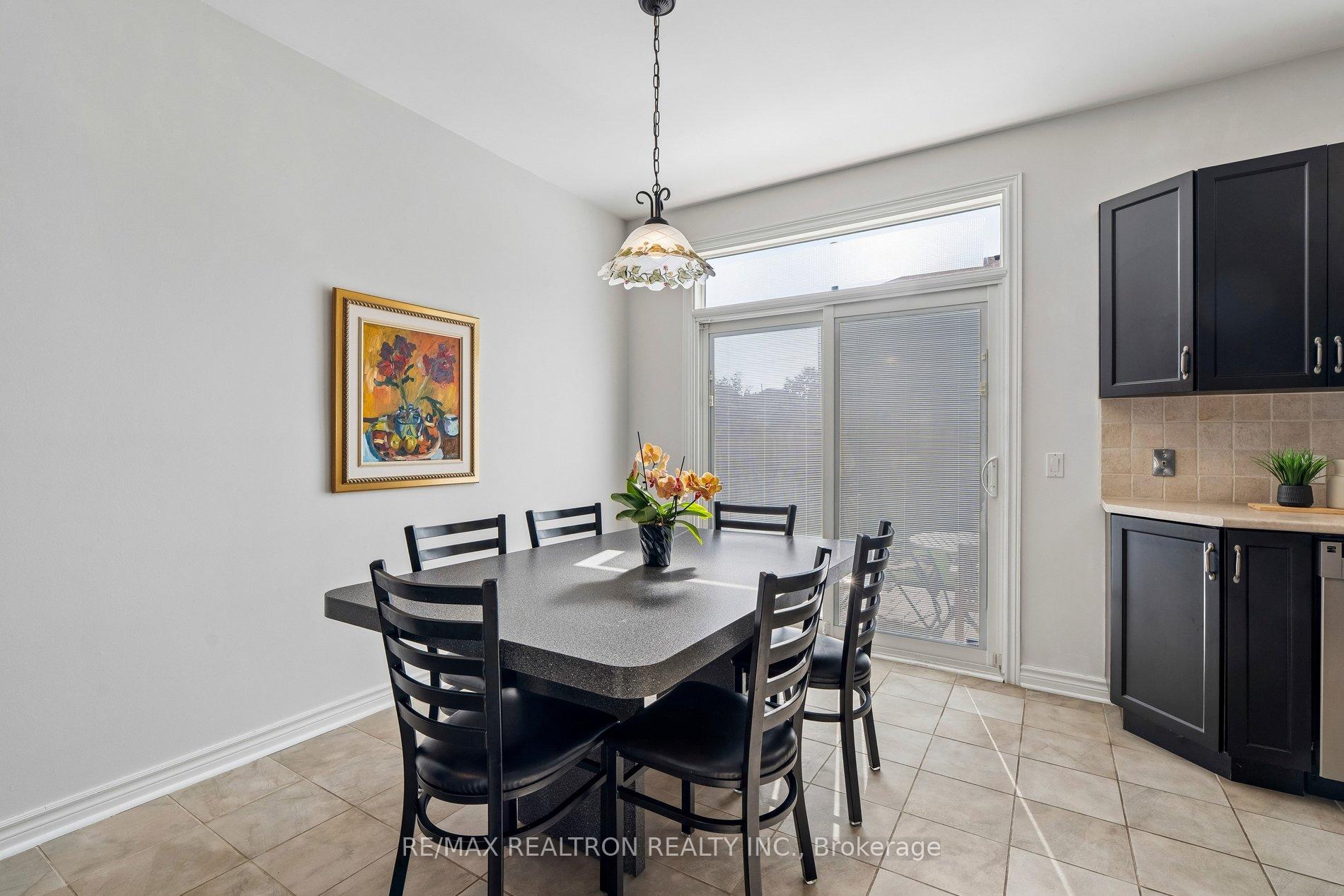 Photo 17 of 76 Ventura Way, Vaughan, Beverley Glen — HOMEH