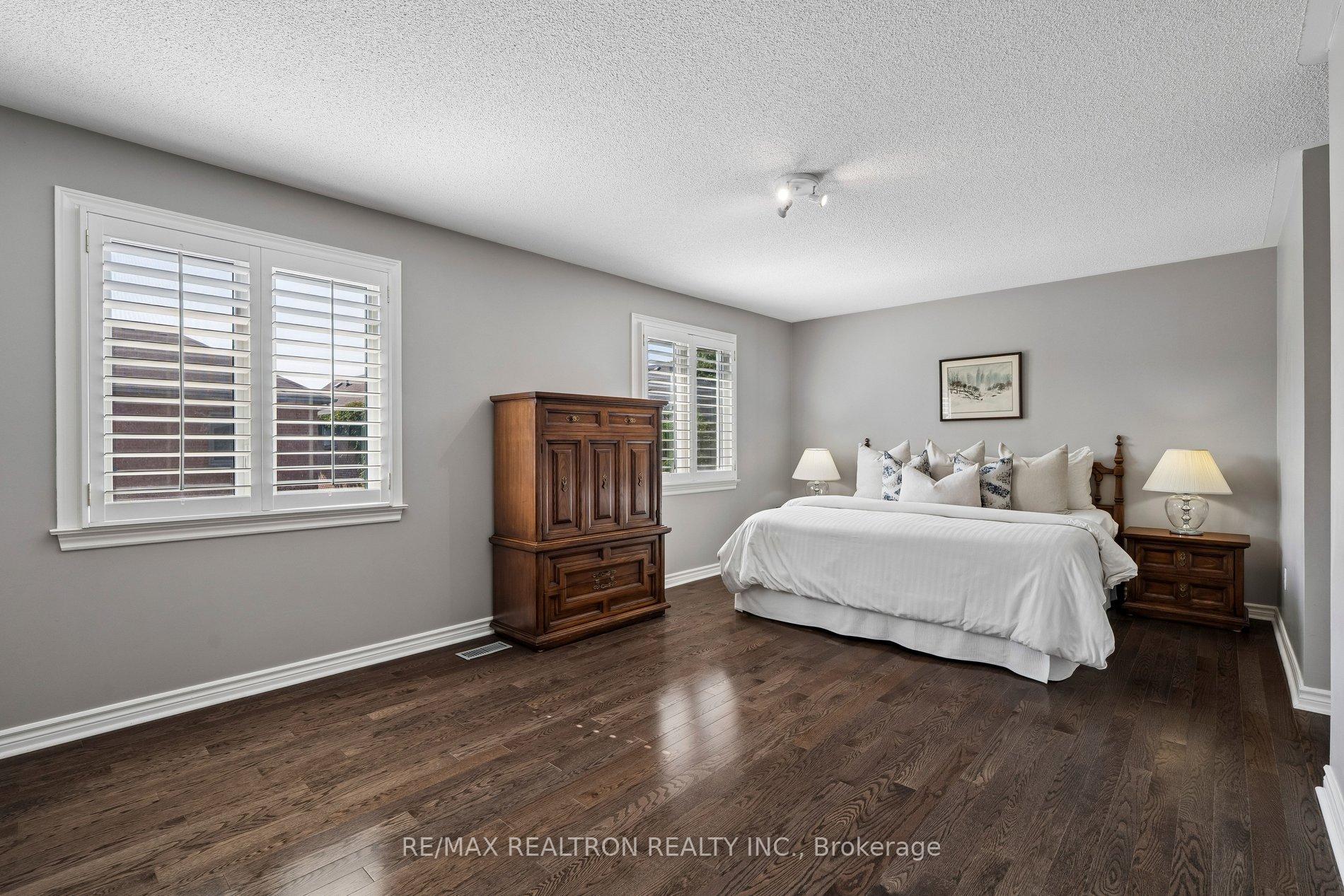 Photo 34 of 76 Ventura Way, Vaughan, Beverley Glen — HOMEH