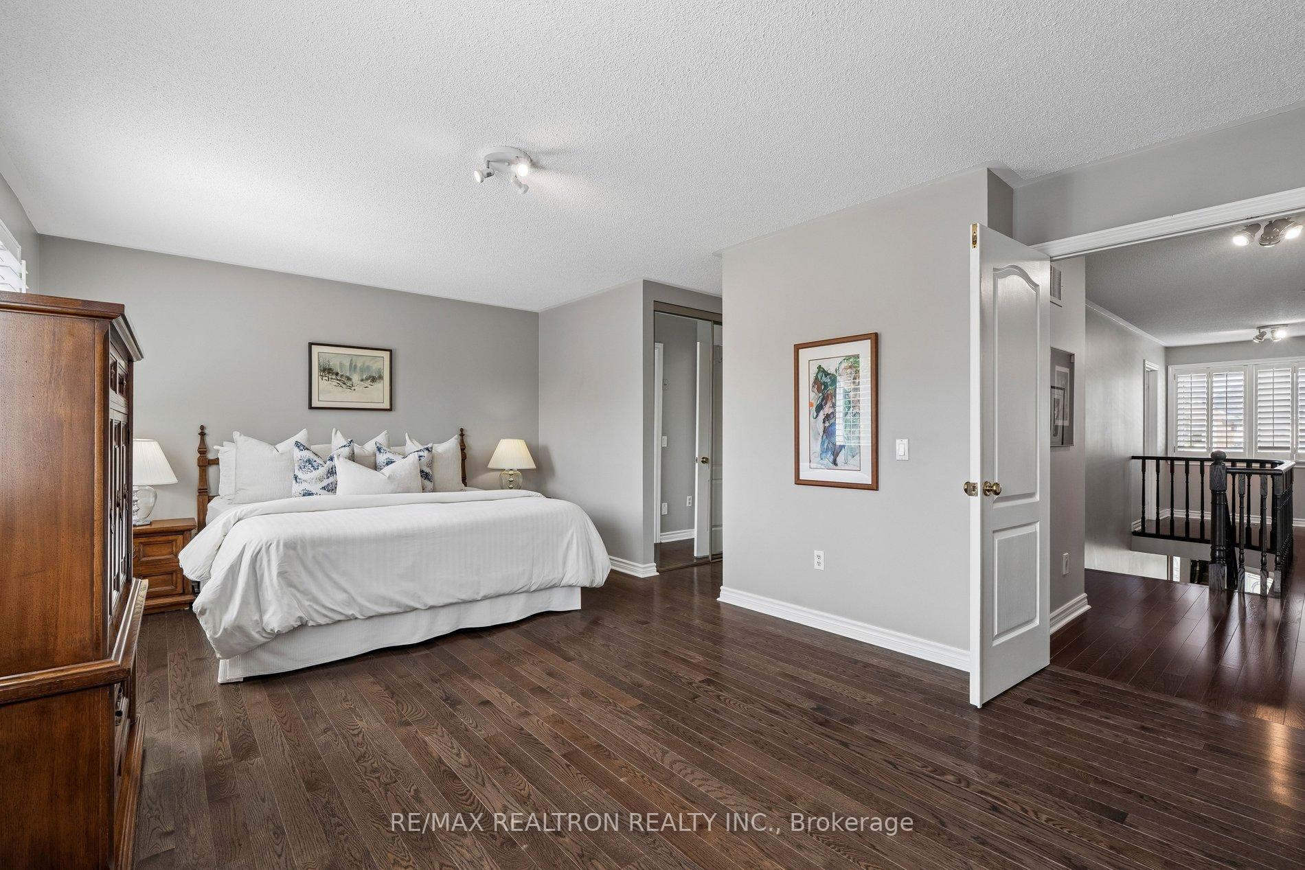 Photo 36 of 76 Ventura Way, Vaughan, Beverley Glen — HOMEH