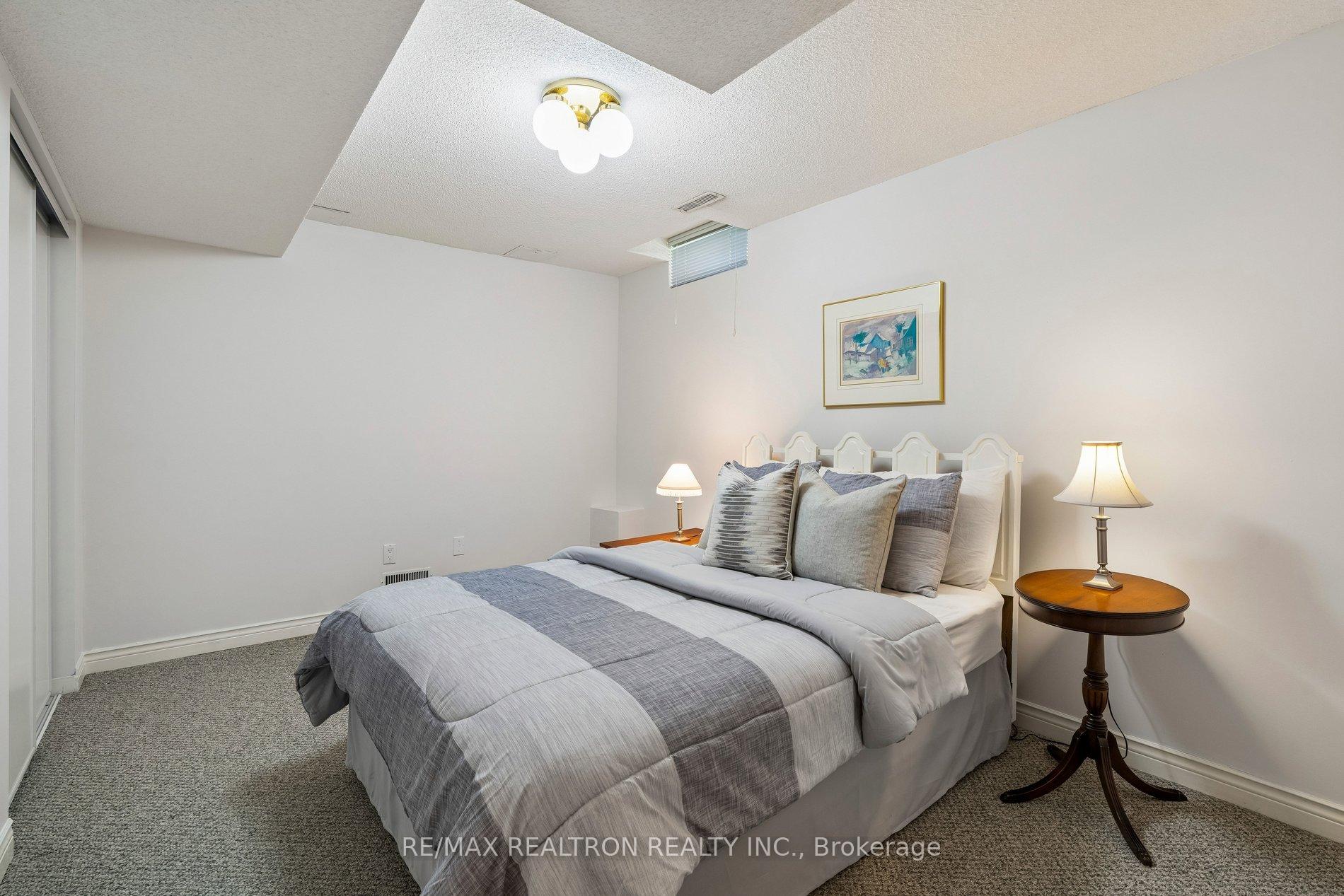 Photo 46 of 76 Ventura Way, Vaughan, Beverley Glen — HOMEH
