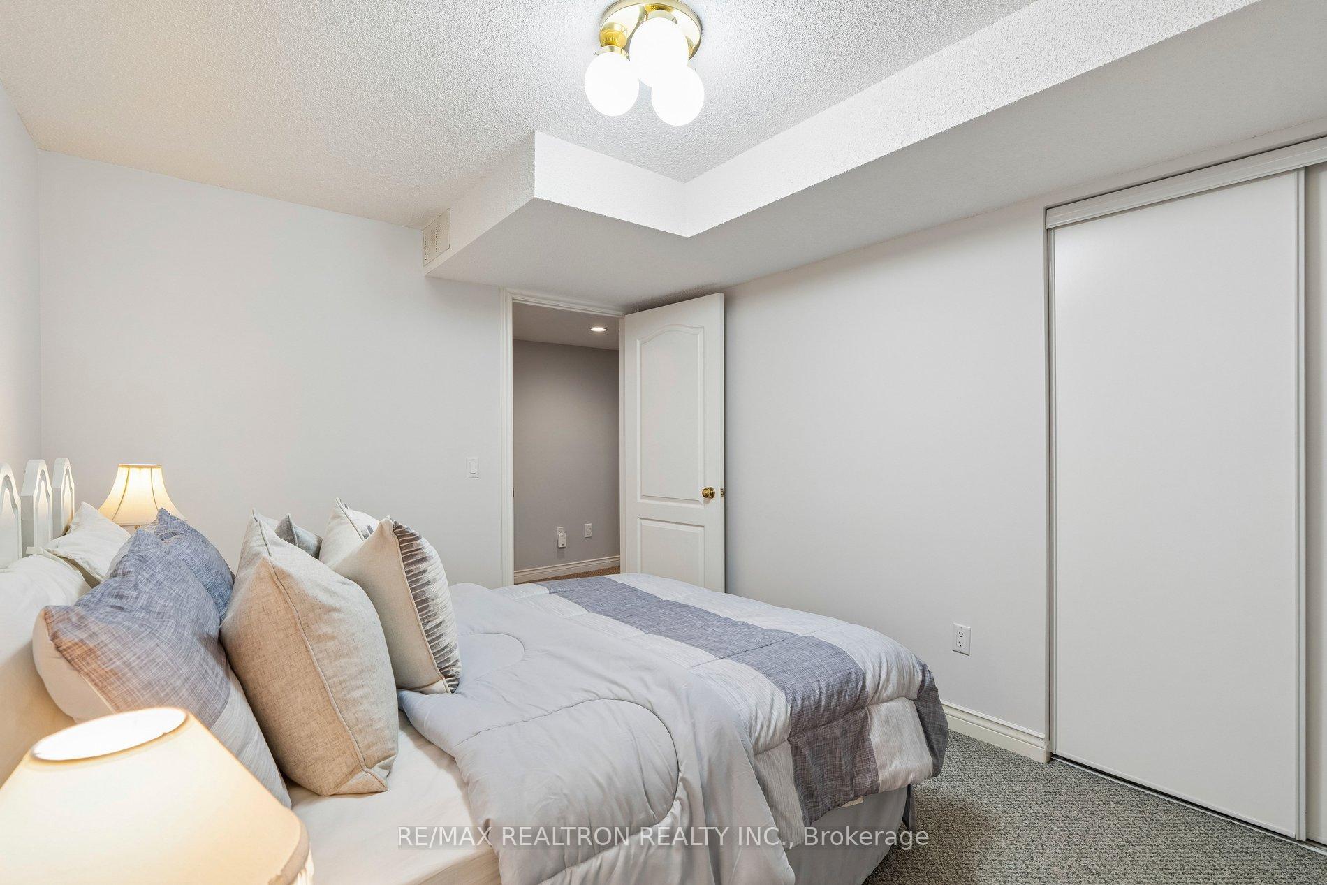 Photo 47 of 76 Ventura Way, Vaughan, Beverley Glen — HOMEH