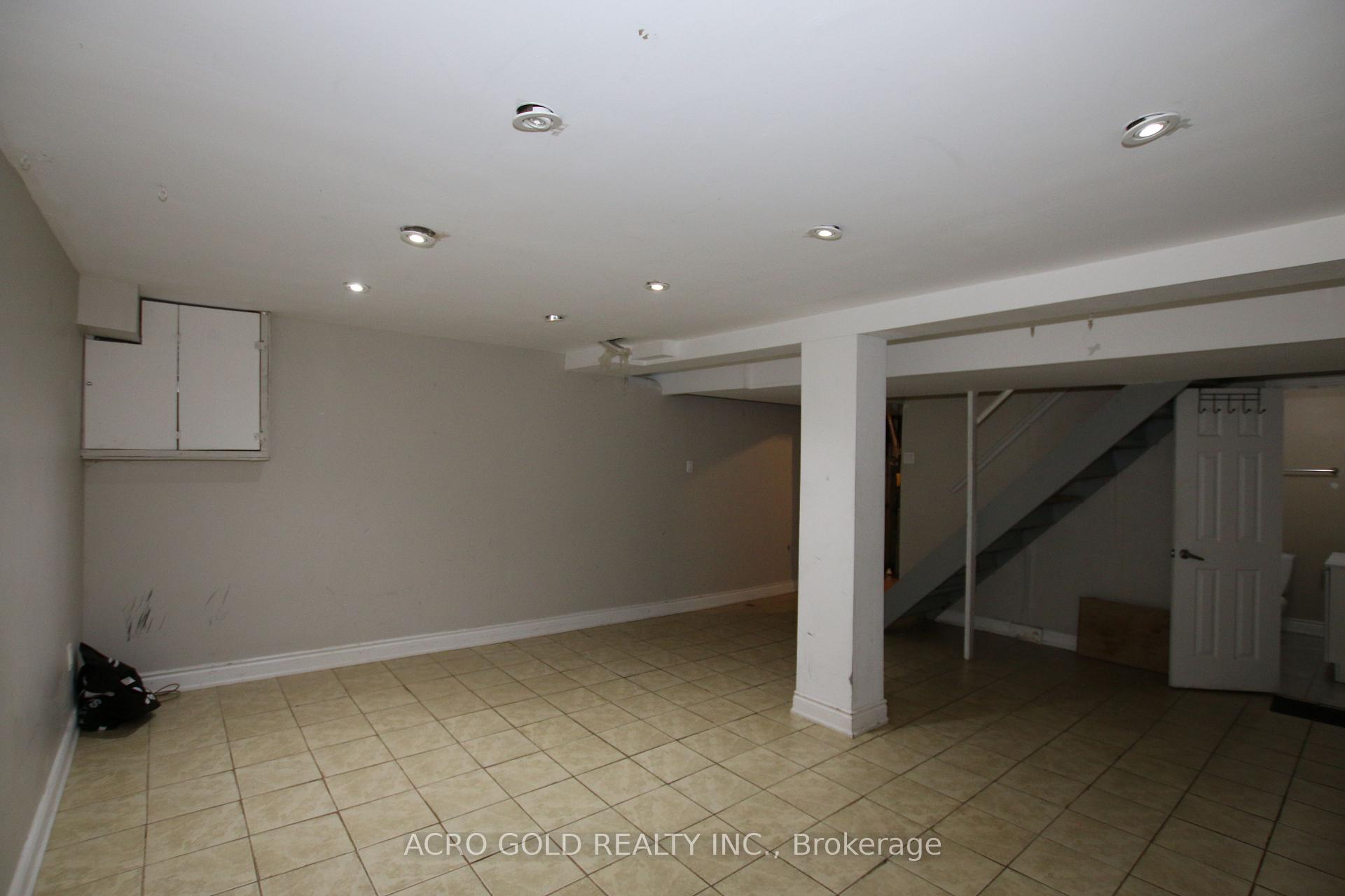 Photo 23 of 13 Hillgate Drive, Brampton, Central Park — HOMEH