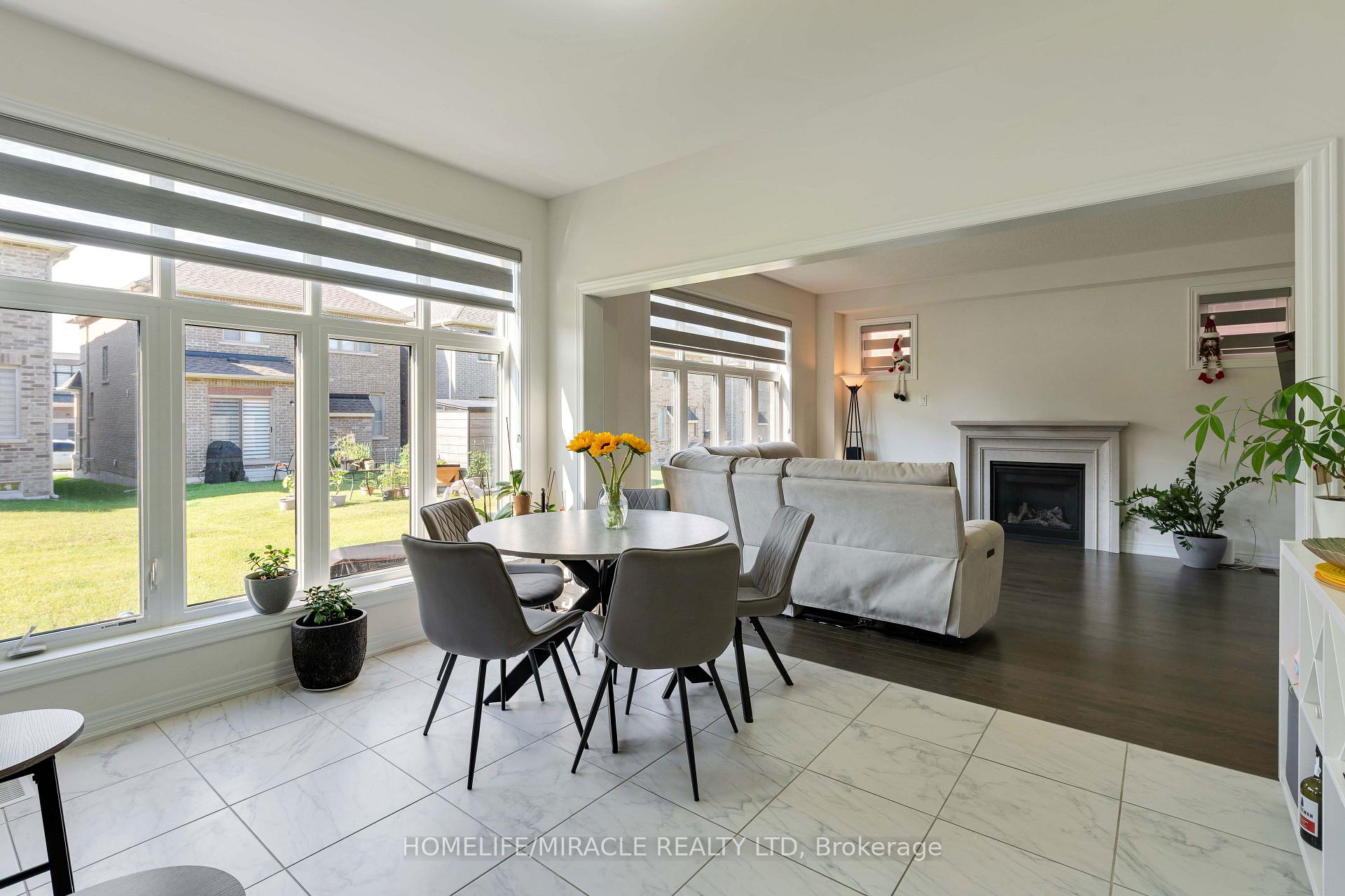 Photo 12 of 1429 Davis Loop, Innisfil, Lefroy — HOMEH