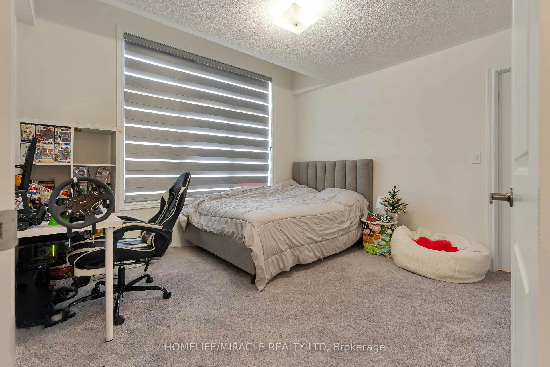 Photo 33 of 1429 Davis Loop, Innisfil, Lefroy — HOMEH