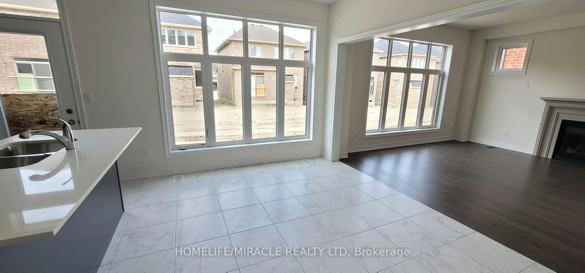 Photo 55 of 1429 Davis Loop, Innisfil, Lefroy — HOMEH