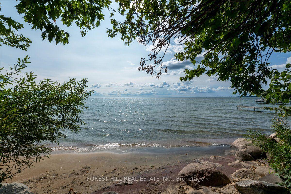 Photo 4 of 43 Lake Avenue, Ramara, Rural Ramara — HOMEH
