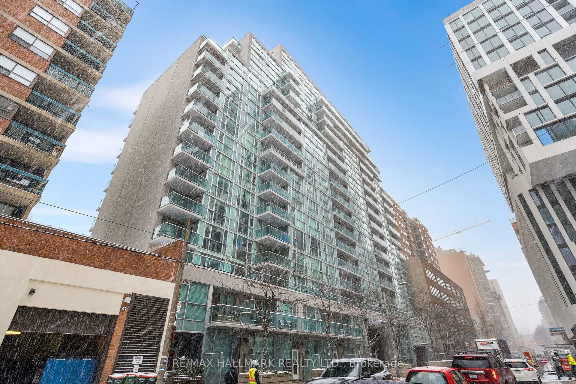 Photo 2 of Unit 715, 96 St Patrick Street, Toronto, Kensington-Chinatown — HOMEH