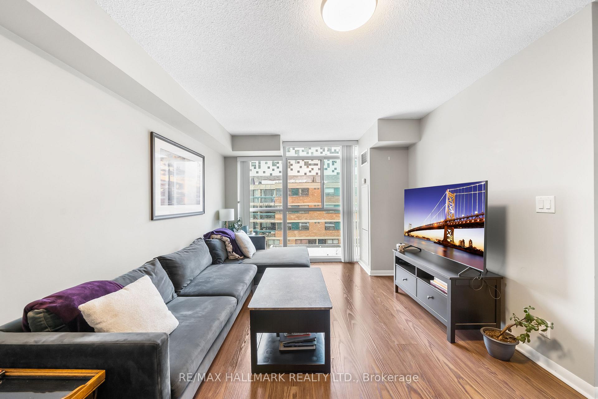 Photo 11 of Unit 715, 96 St Patrick Street, Toronto, Kensington-Chinatown — HOMEH