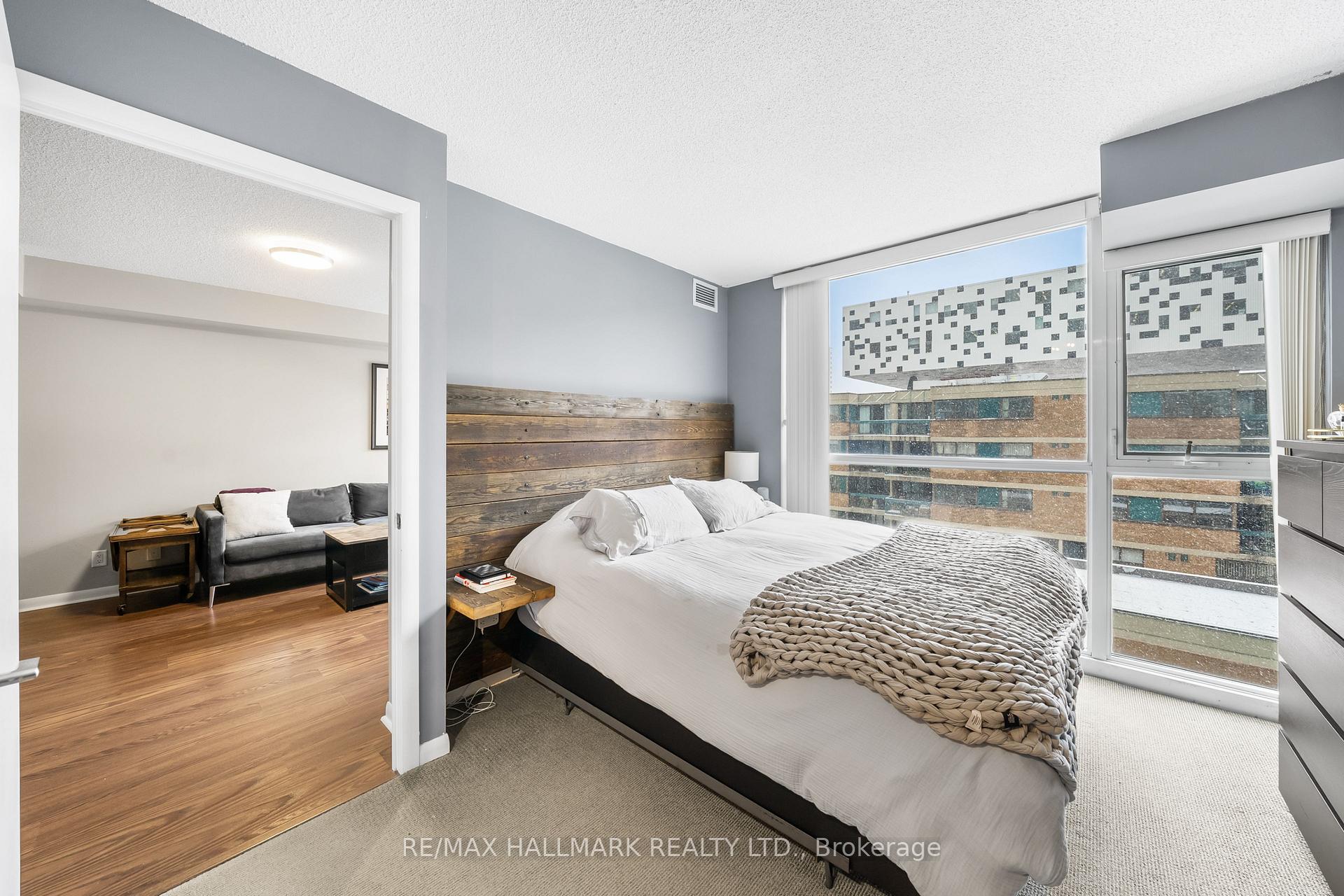 Photo 19 of Unit 715, 96 St Patrick Street, Toronto, Kensington-Chinatown — HOMEH