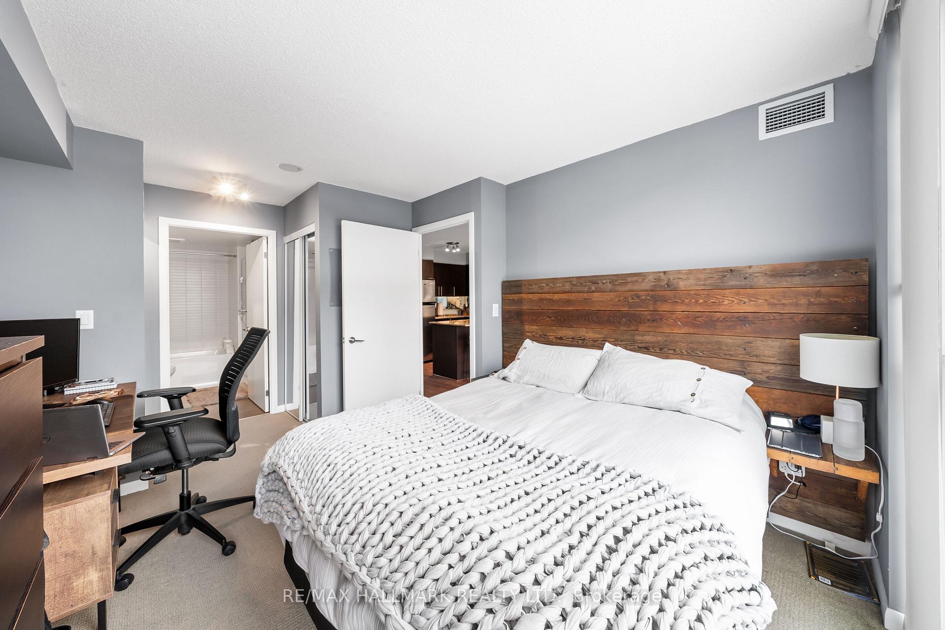 Photo 20 of Unit 715, 96 St Patrick Street, Toronto, Kensington-Chinatown — HOMEH