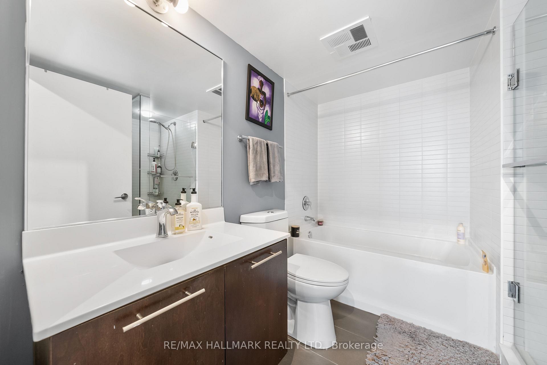 Photo 21 of Unit 715, 96 St Patrick Street, Toronto, Kensington-Chinatown — HOMEH
