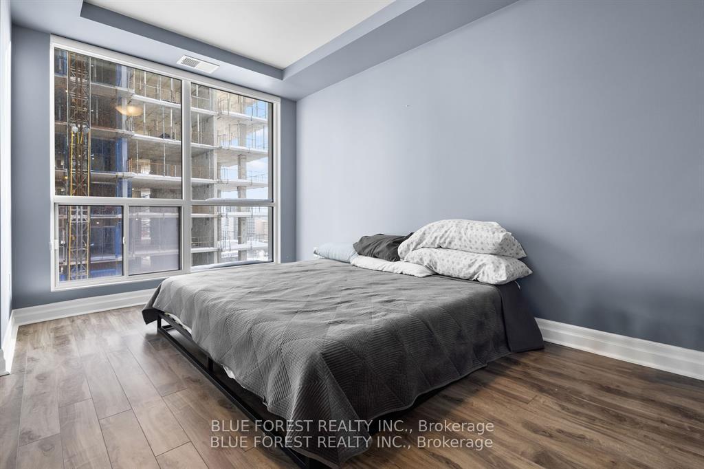 Photo 10 of 505 Talbot Street E, London, East K — HOMEH