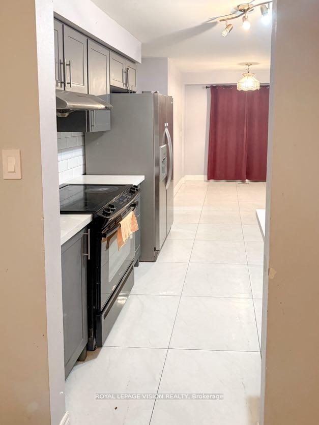 Photo 7 of 1678 Dellbook Avenue, Pickering, Brock Ridge — HOMEH