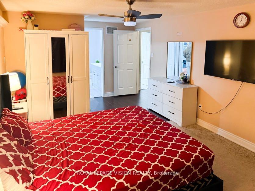 Photo 33 of 1678 Dellbook Avenue, Pickering, Brock Ridge — HOMEH