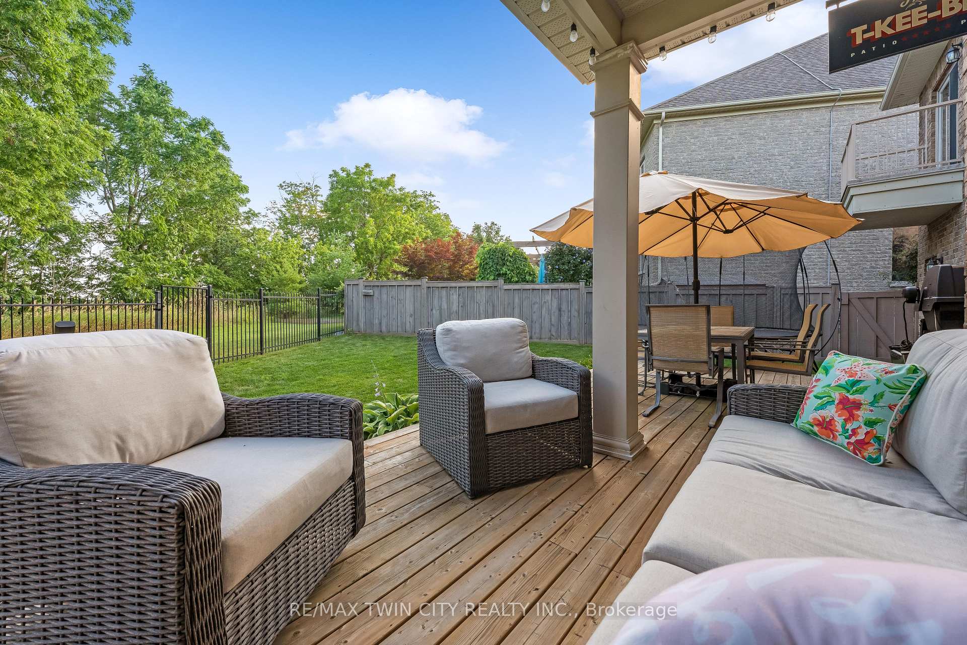 Photo 43 of Unit 3, 258 Edgewater Crescent, Kitchener, Grand River South — HOMEH
