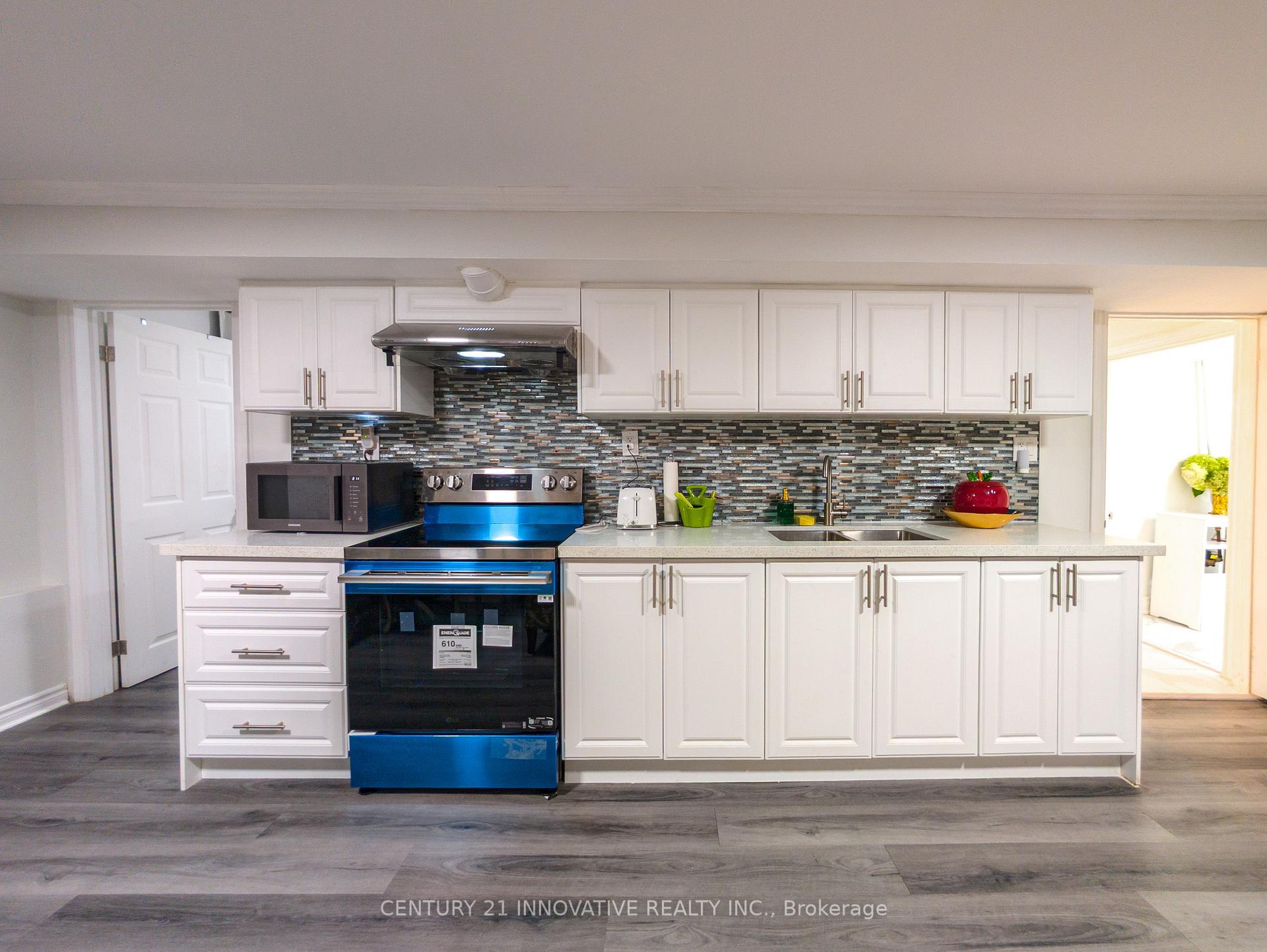 Photo 5 of Unit Bsmt, 71 Cherry Blossom Crescent, Clarington, Courtice — HOMEH