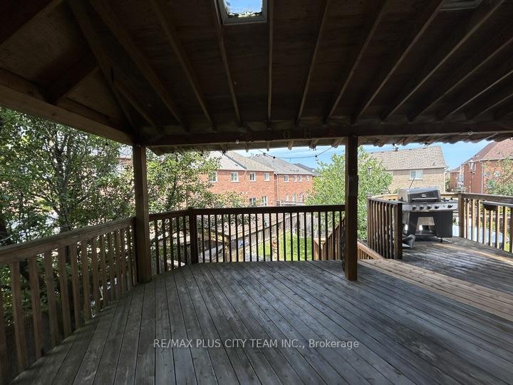 Photo 28 of 59 Trish Drive, Richmond Hill, Oak Ridges Lake Wilcox — HOMEH