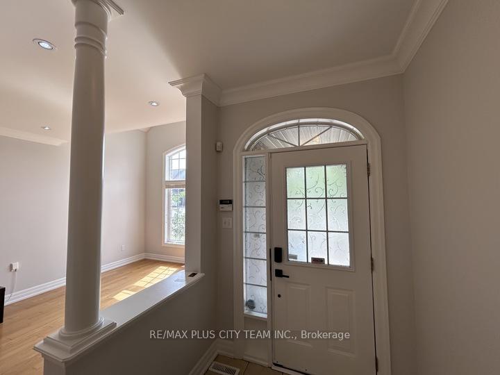 Photo 29 of 59 Trish Drive, Richmond Hill, Oak Ridges Lake Wilcox — HOMEH